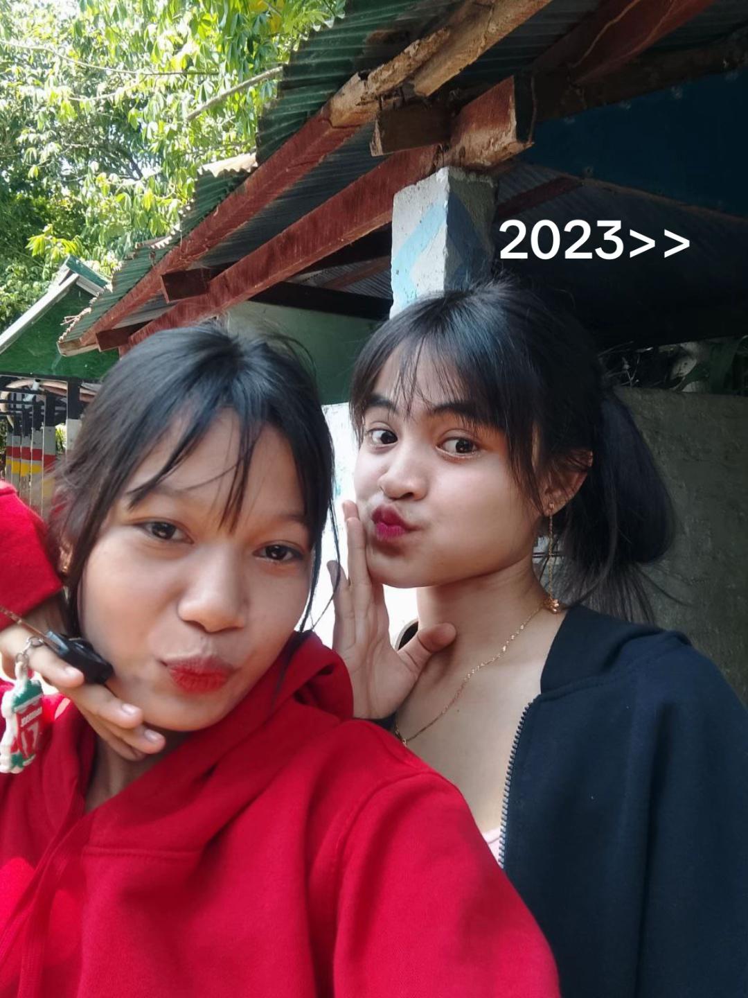 @Hnin Nu Hlaing🍃(Zwel)