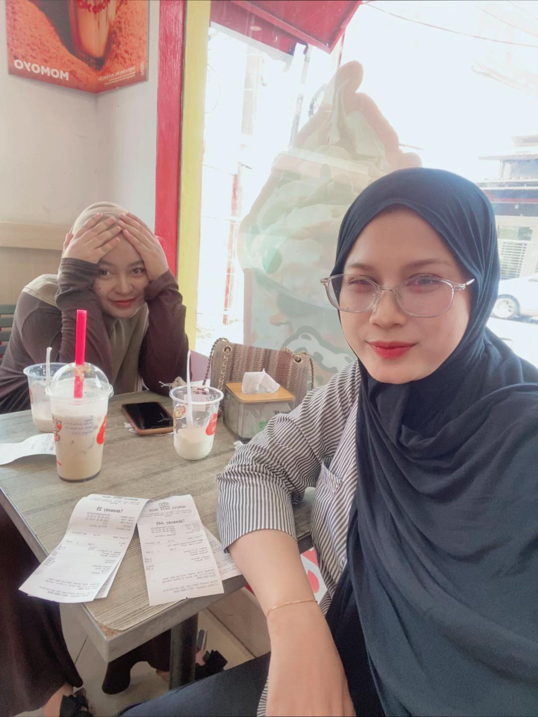 @Haysisca