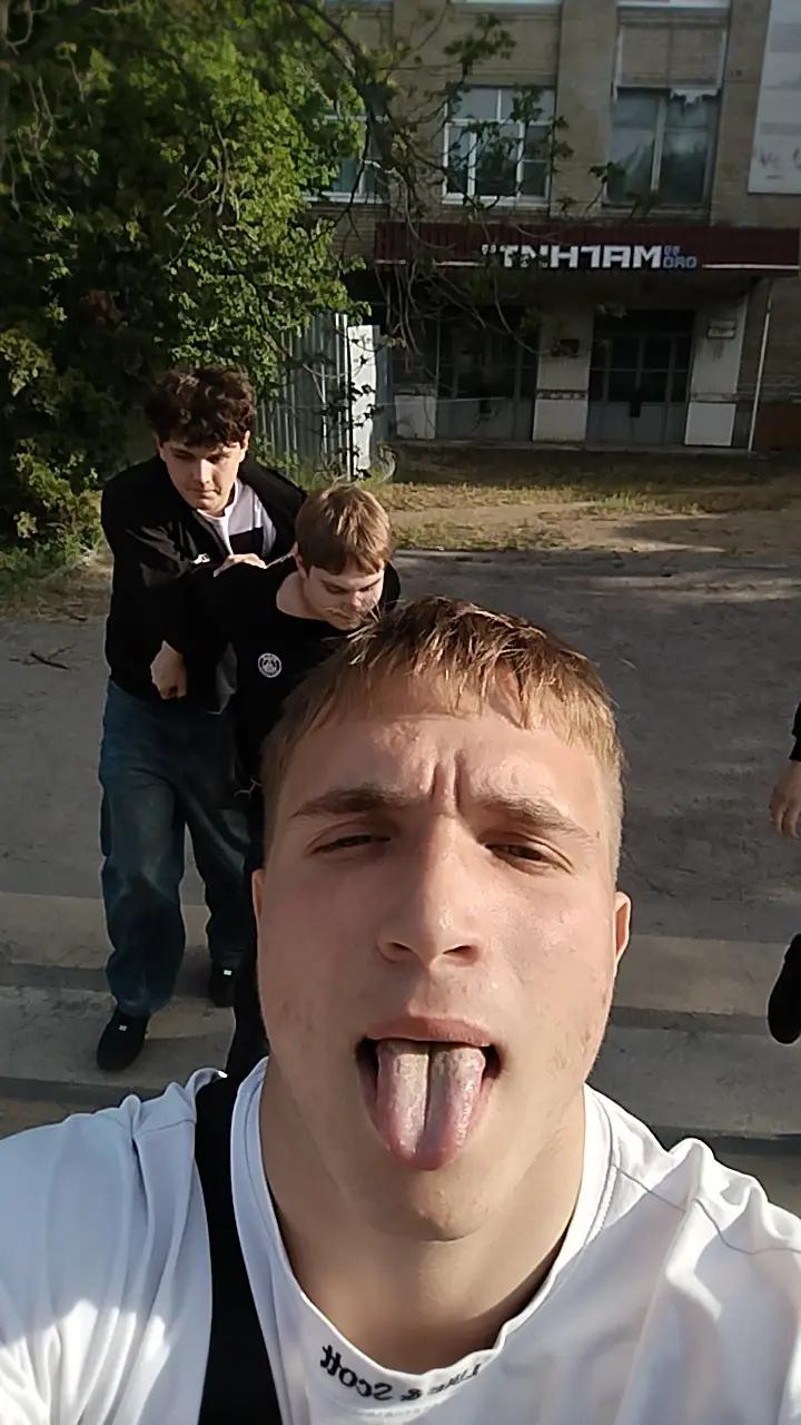 @Артём Бойков