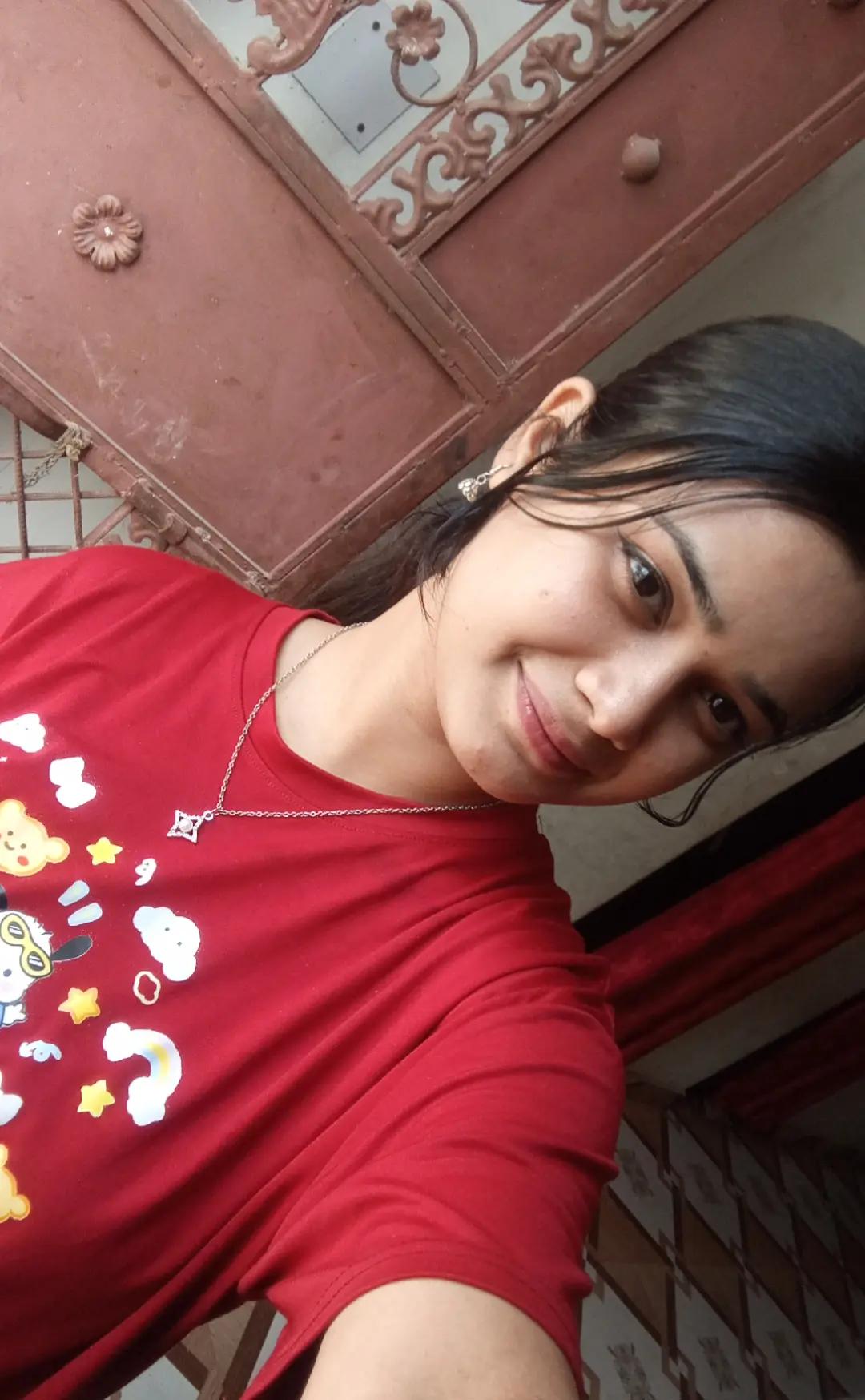 @️Nazia🦋
