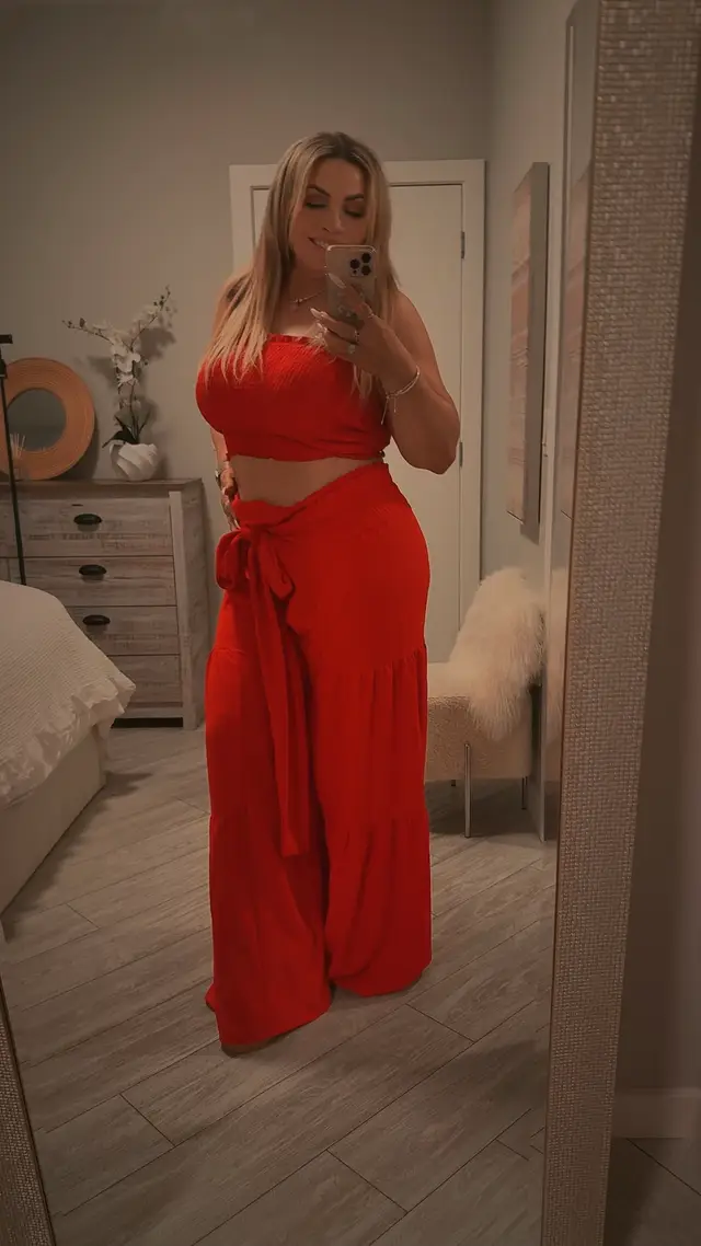 @🦁🔥👑𝓠𝓾𝓮𝓮𝓷👑🔥🦁