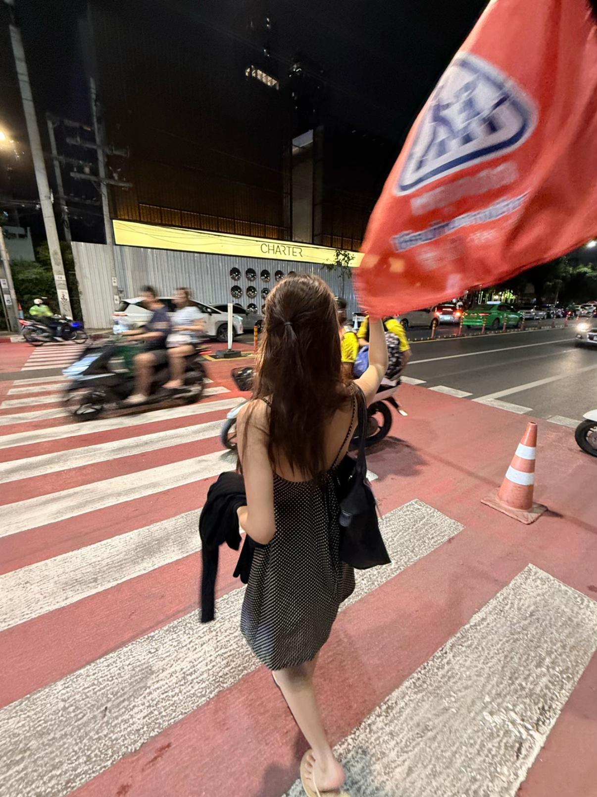 @ช่องนี้อกหัก