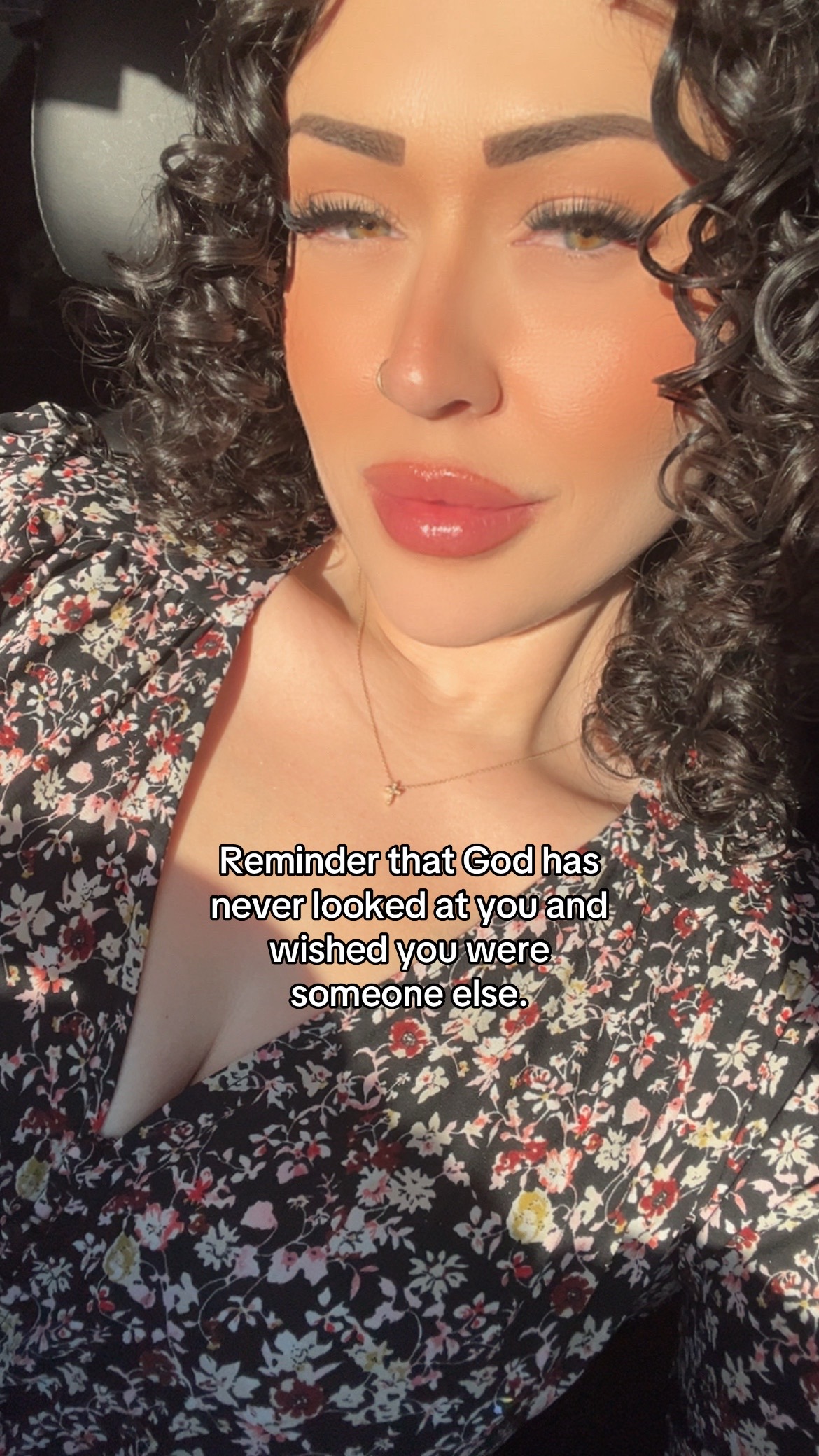 @Divinely_Dez