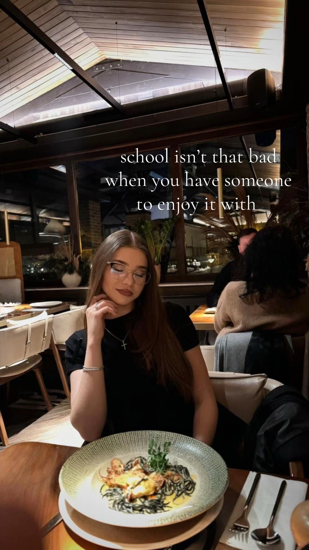 @adelina