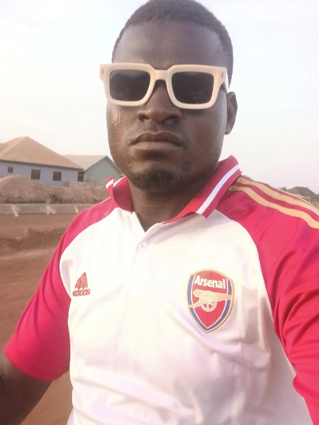@Muzamil .com
