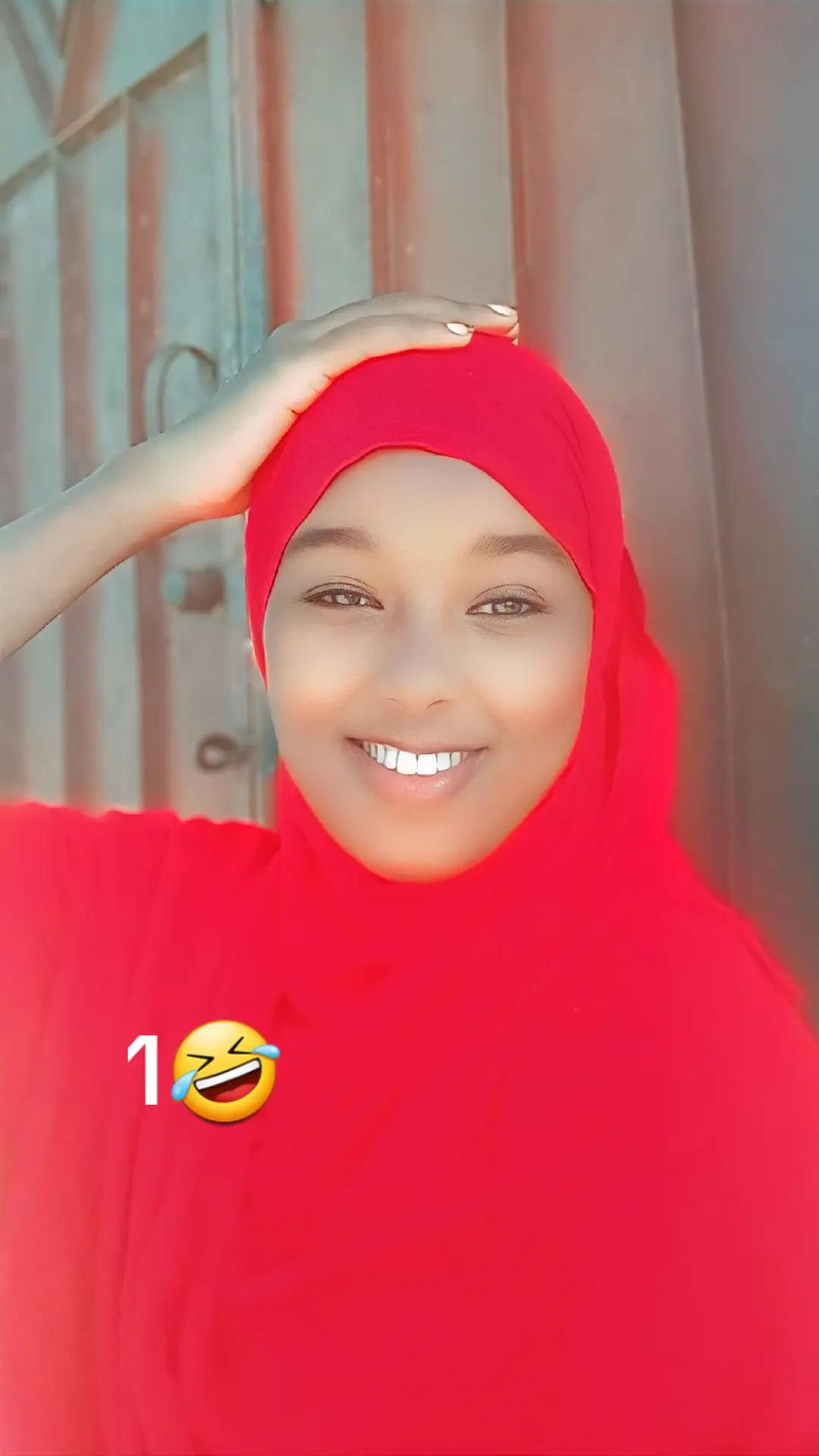 @kundhaan ina maxamed👑💪