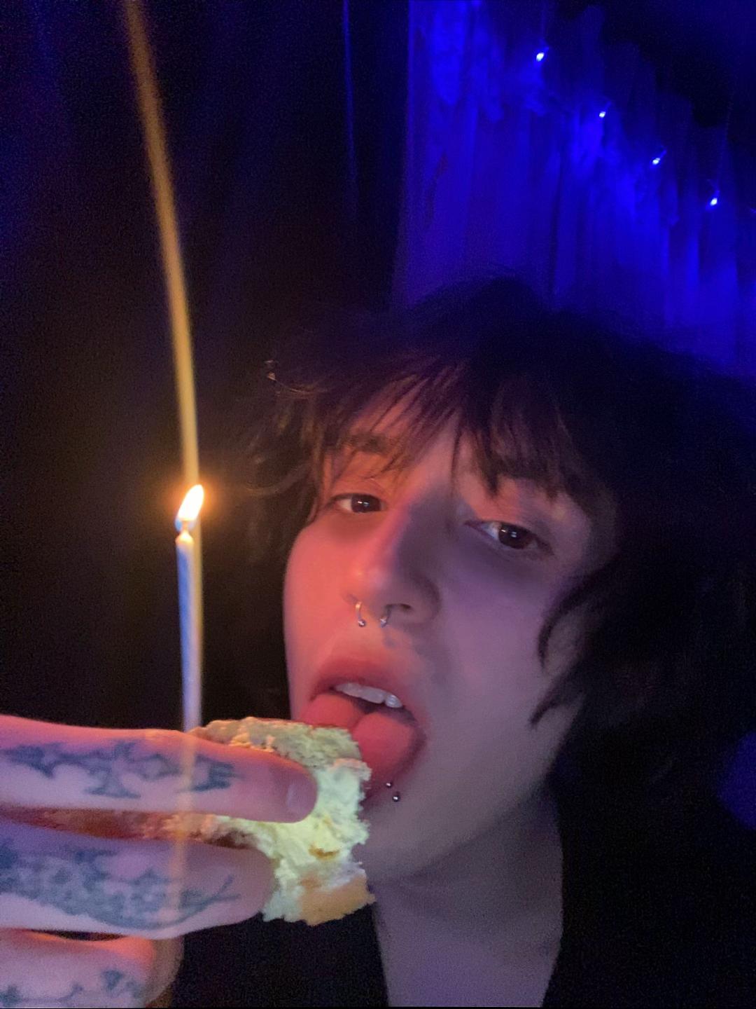 @fat bitches favourite pose
