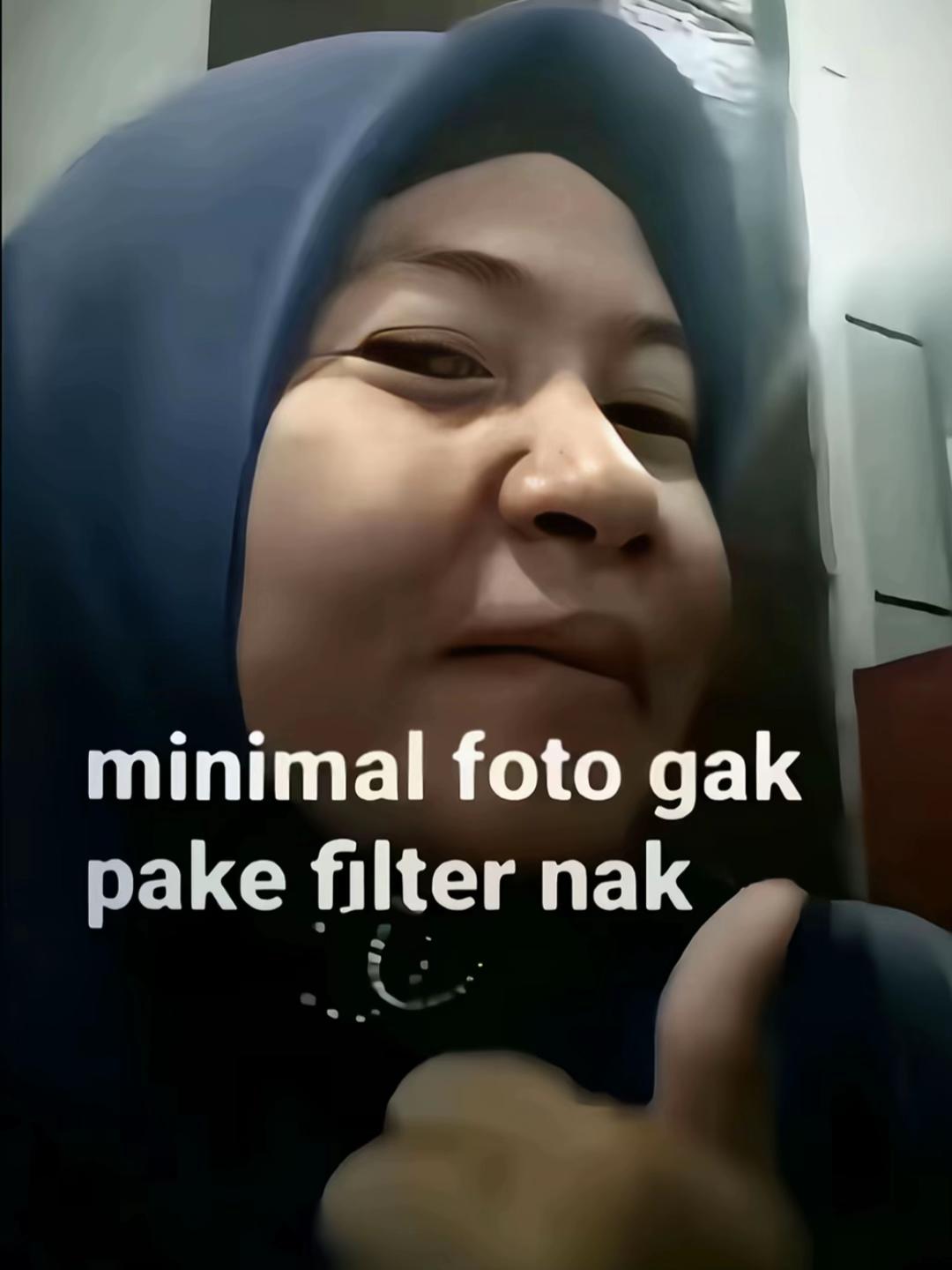 @thissntia_