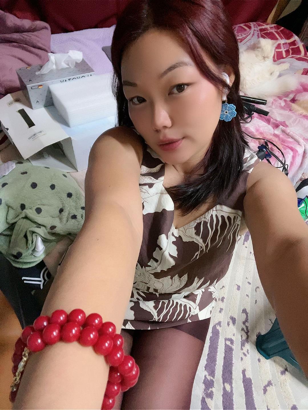 @Meyonapoon