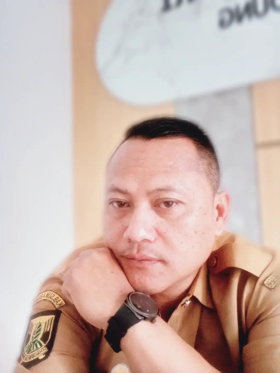 @Dari Kontak Anda