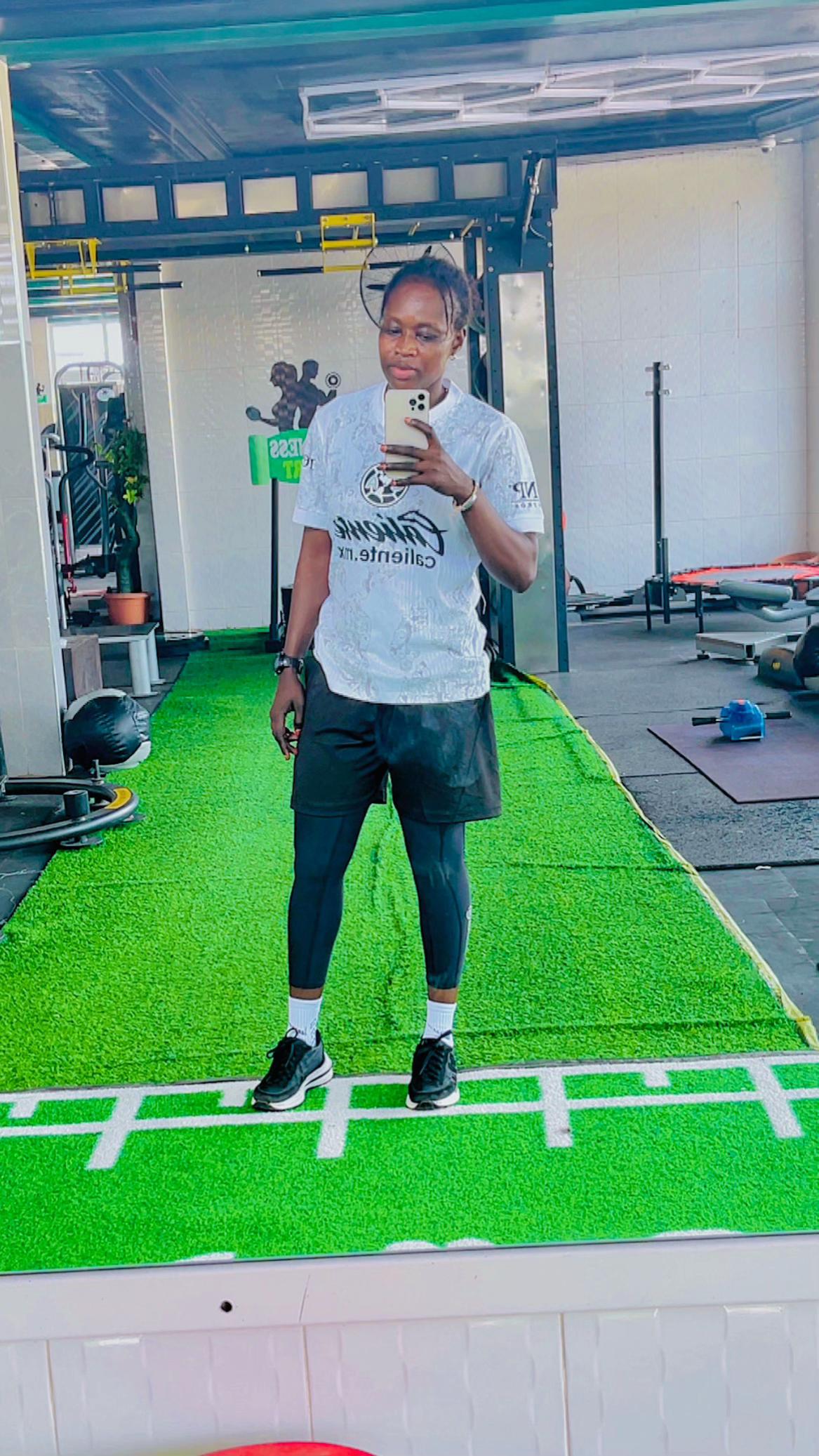 @Sokhna Diarra🇸🇳⚽️🦁❤️SBS❤️