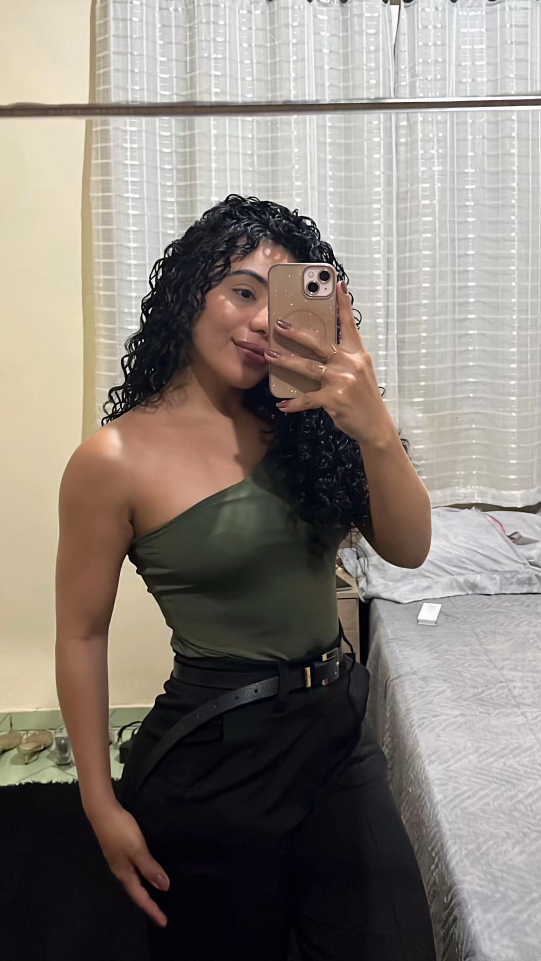 @Jeanny Moura