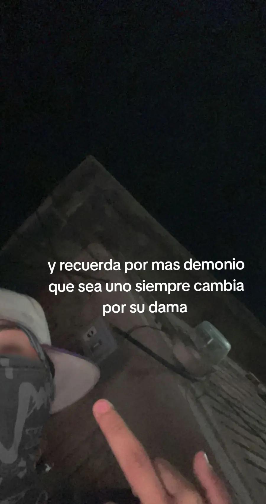 @👤