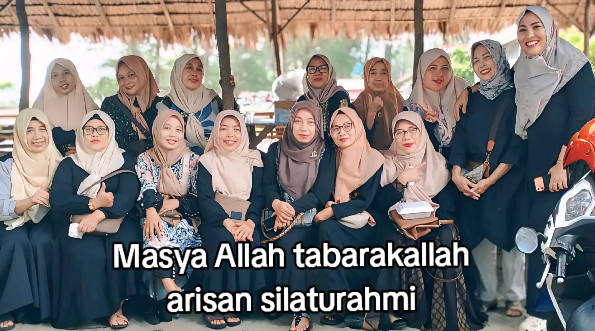 @elly