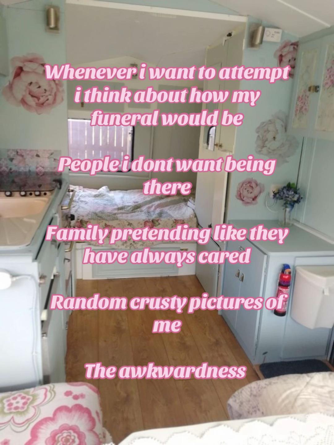 @🧍🏼♀️