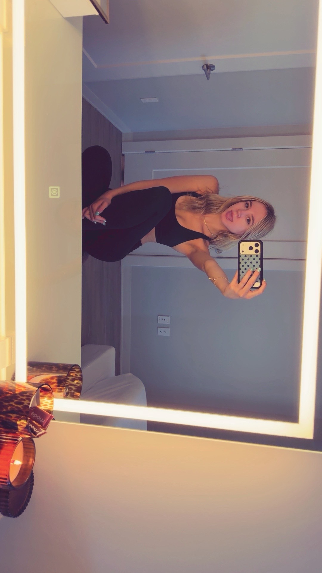 @tindra | boston hairstylist