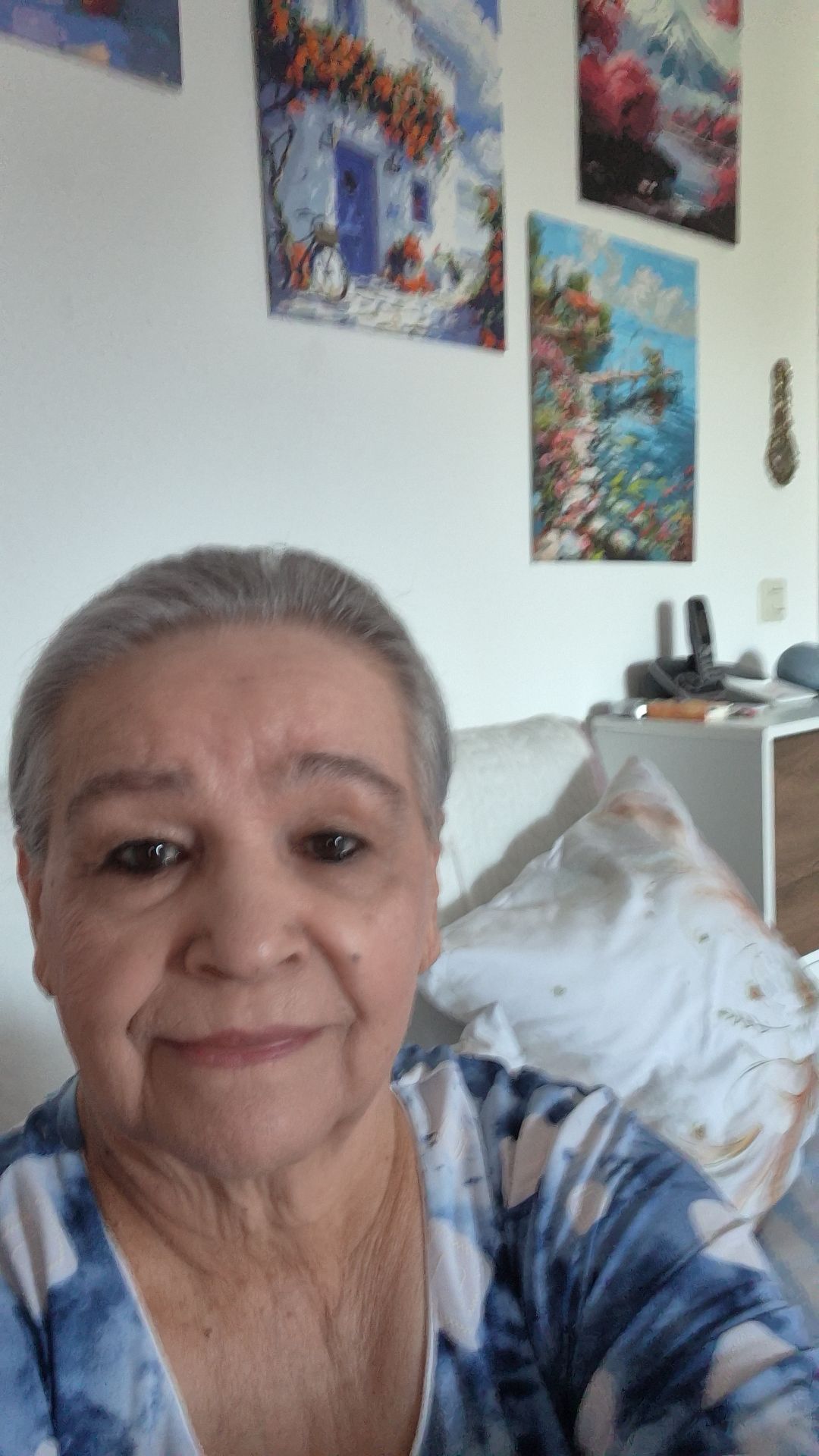 @Valentina