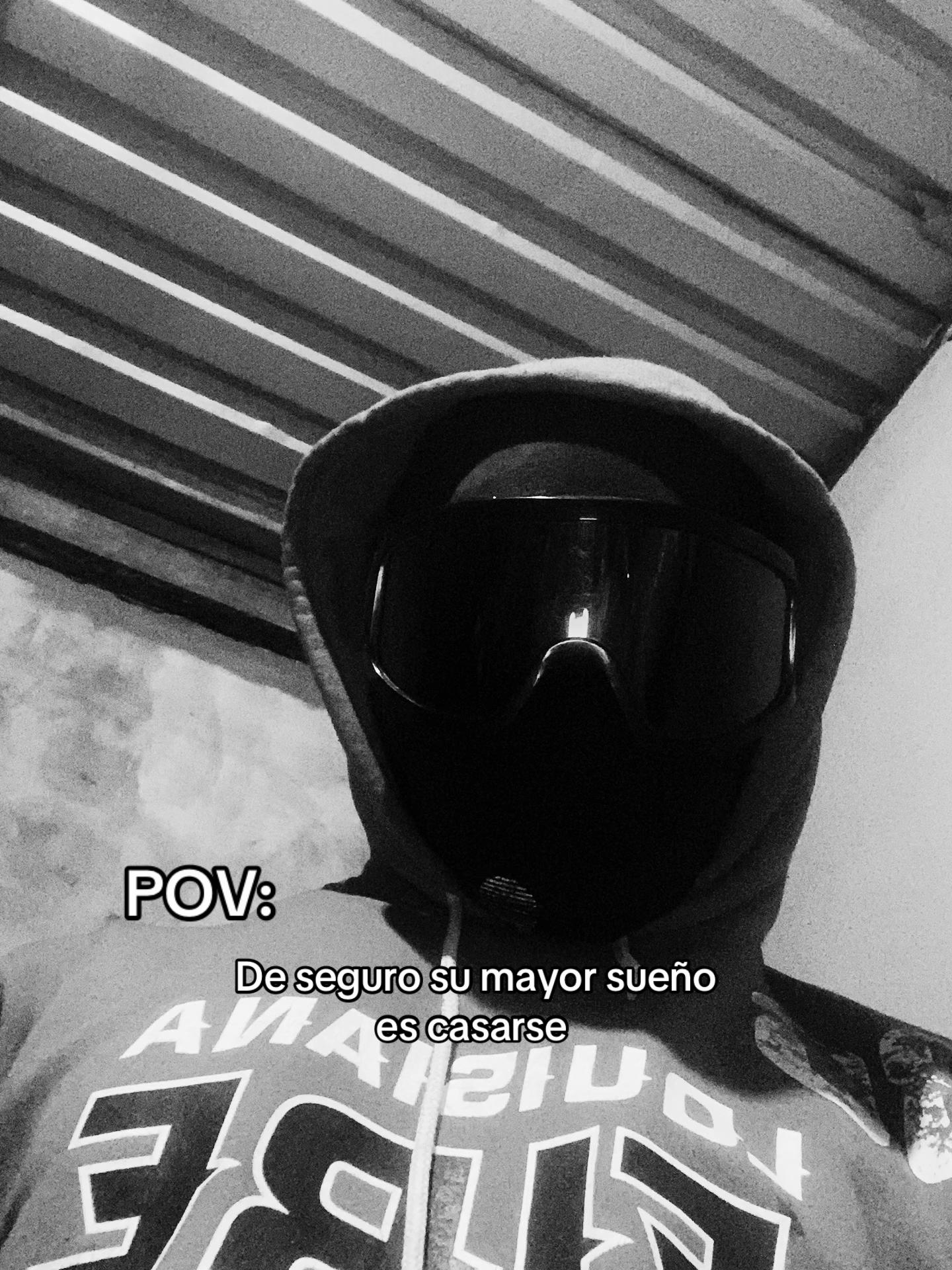 @Alex_🎭