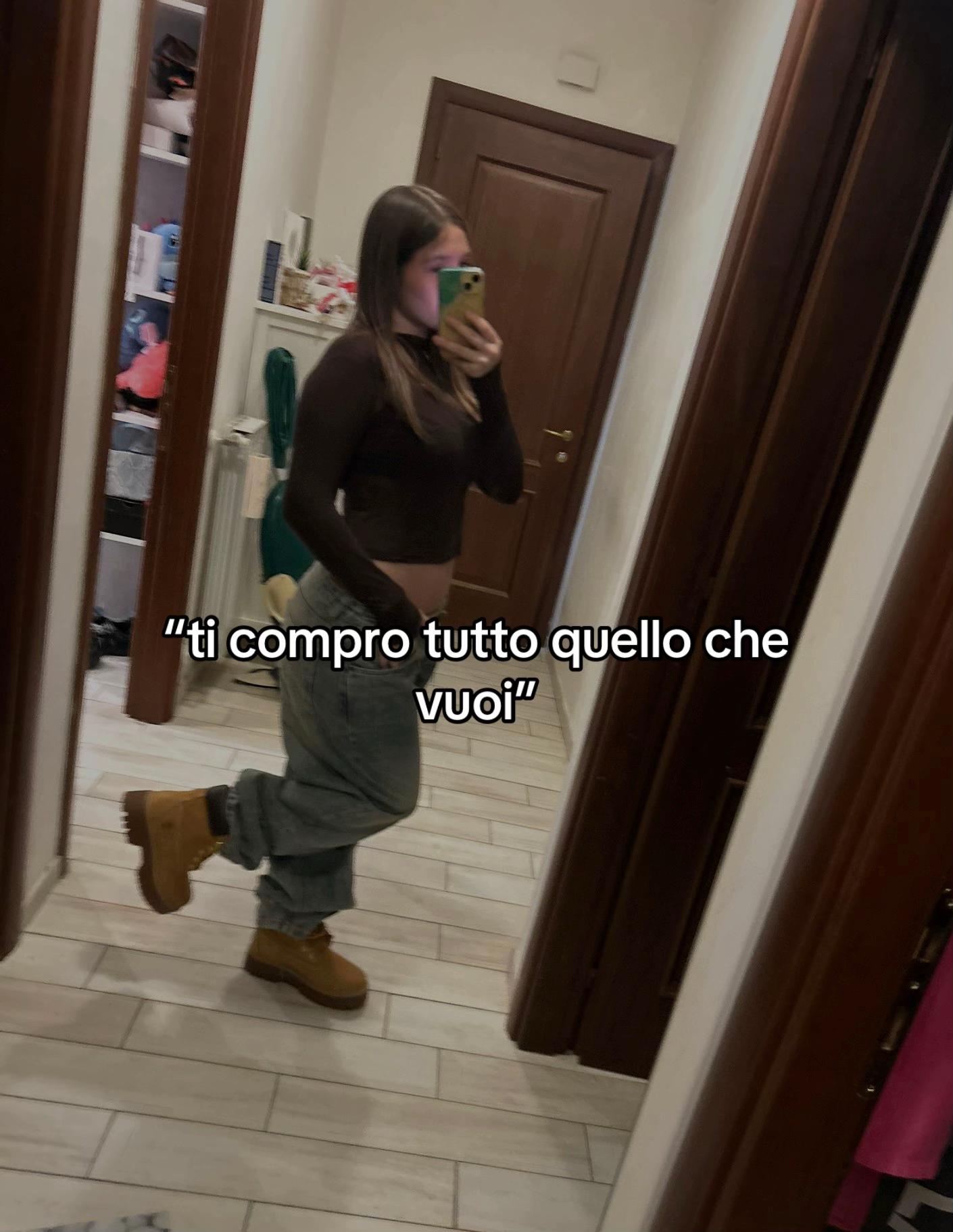 @eeee__x22