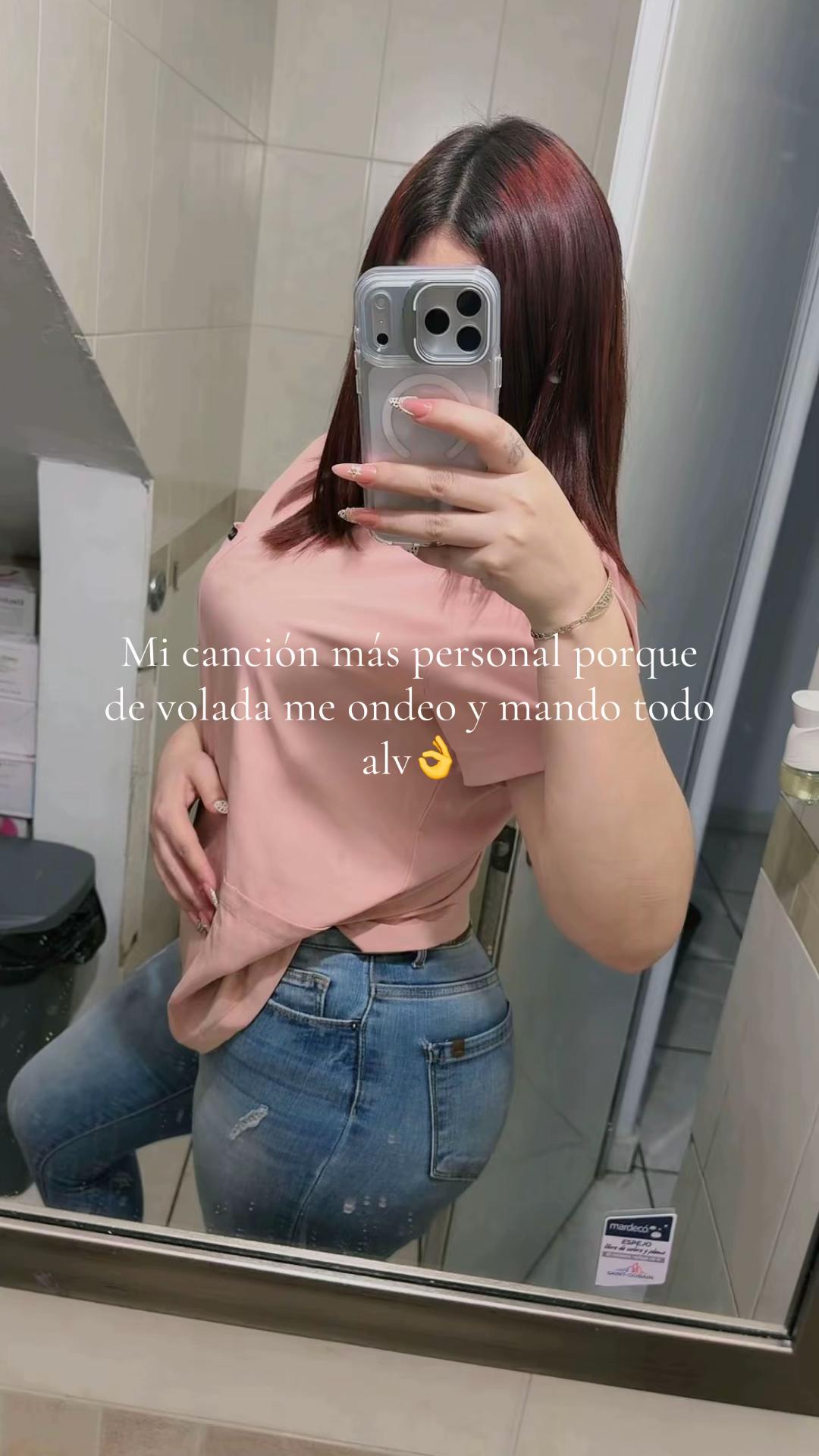 @Adriana🖤