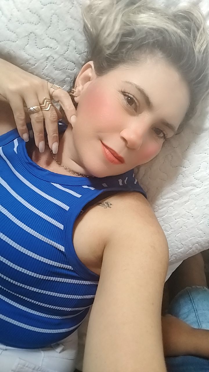 @oliviaarruda