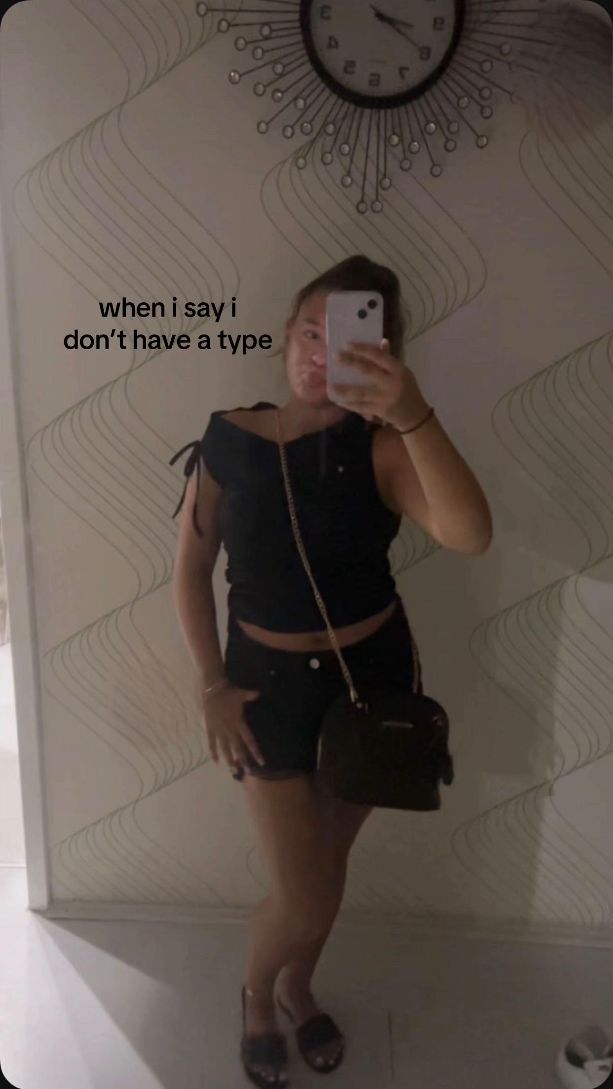 @𝐚𝐥𝐞𝐤𝐬𝐞𝐚 ❦