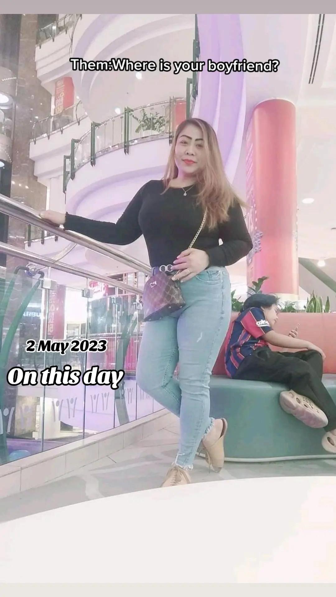 @🦋