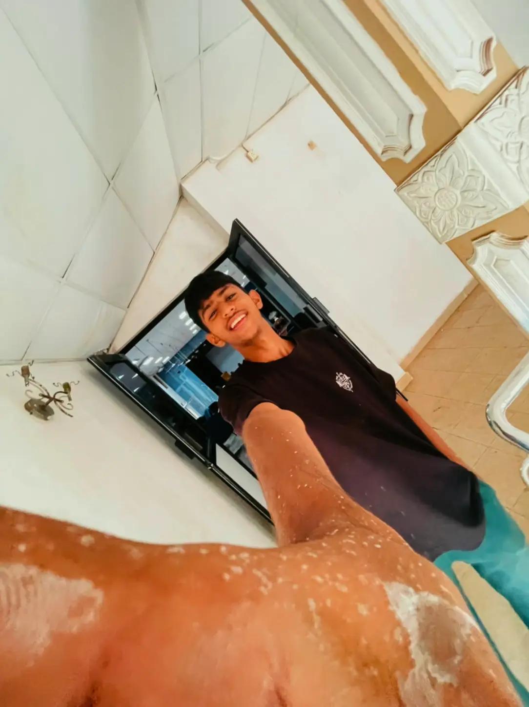 @" 𝗧𝗛𝗔𝗦𝗨 :) - 𝗔 -"