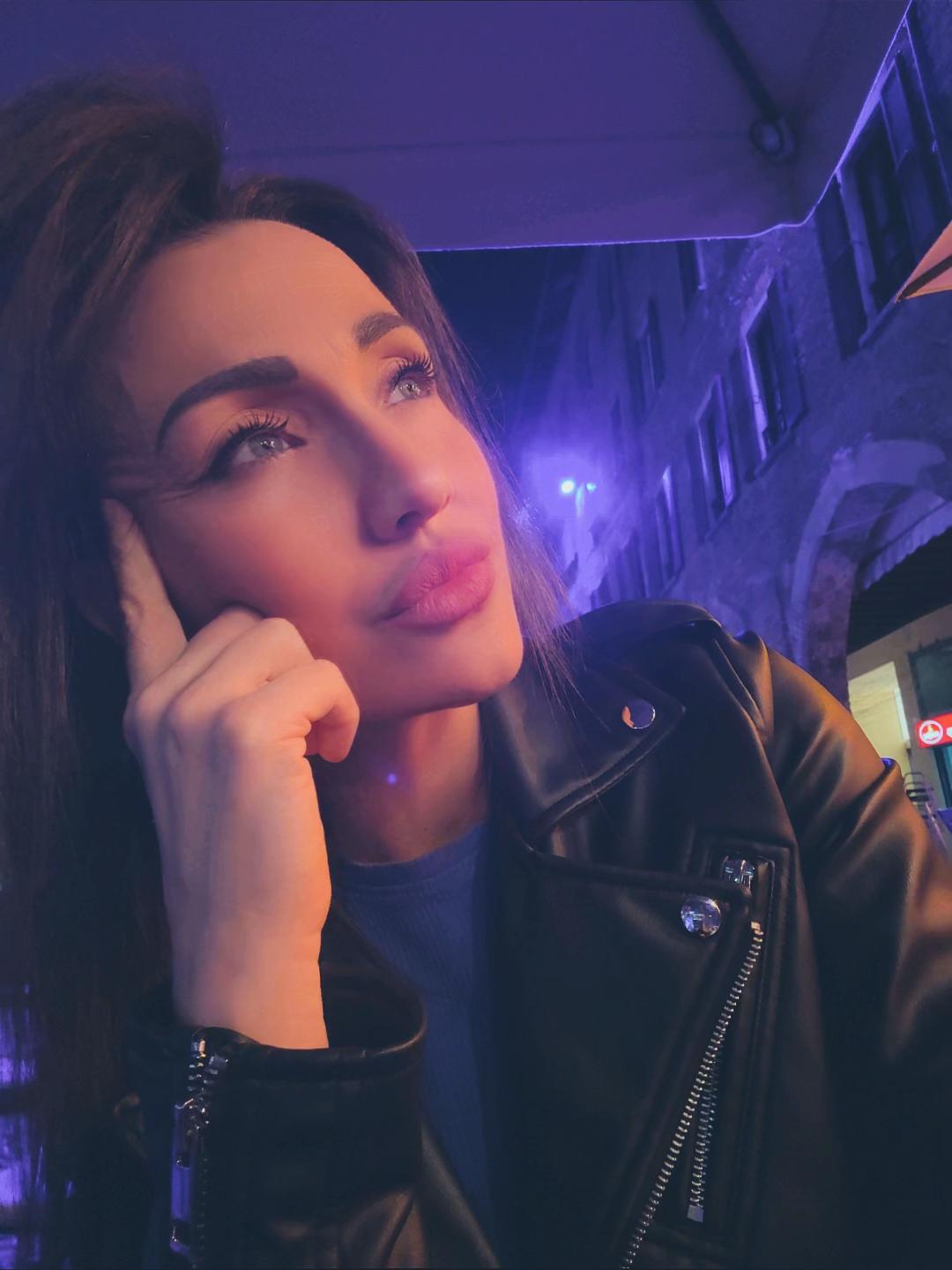 @💎🌹👑𝐕𝐀𝐋𝐄𝐍𝐓𝐈𝐍𝐀👑🌹💎