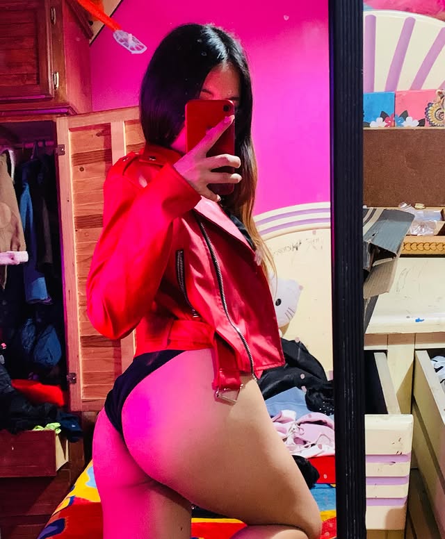 @Colegialas Plus