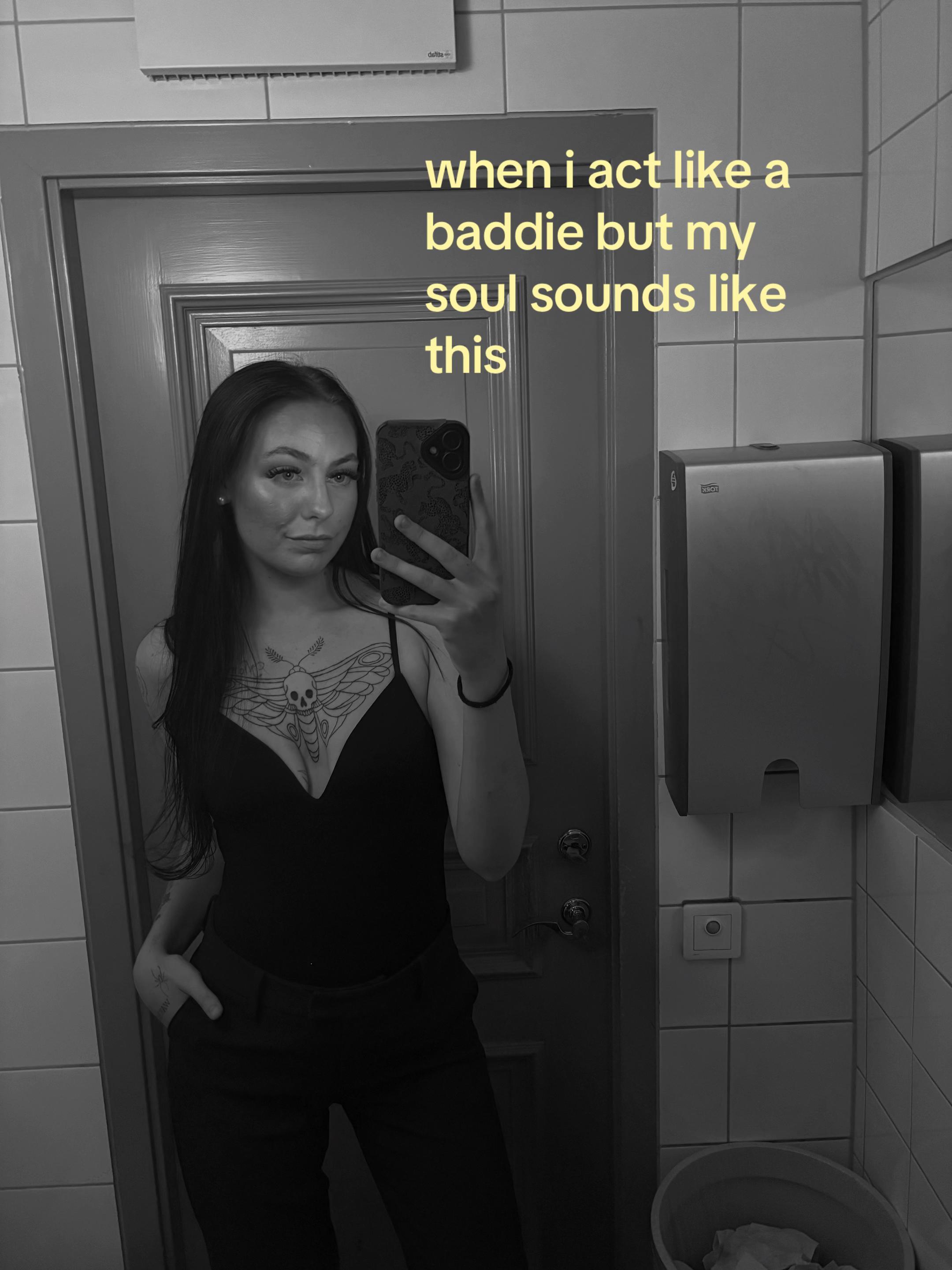 @Lowa🍒💕💌