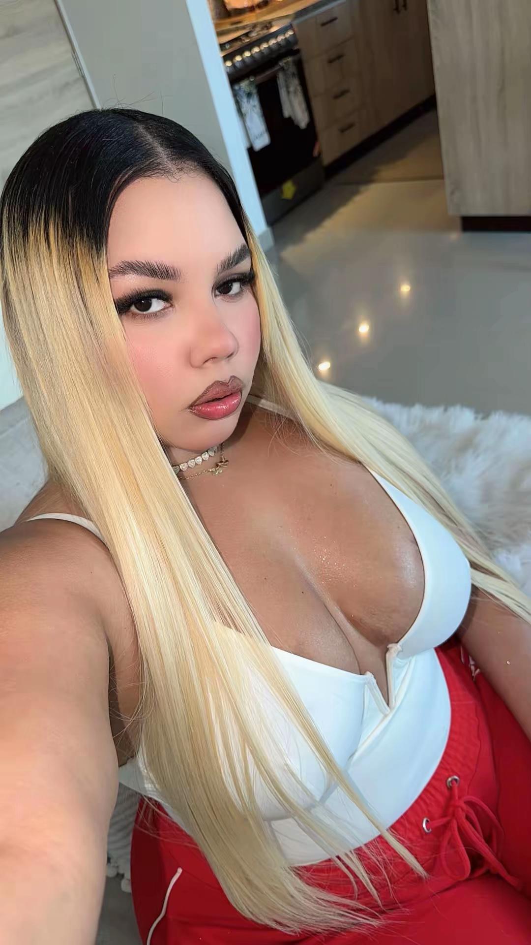 @yanelis254