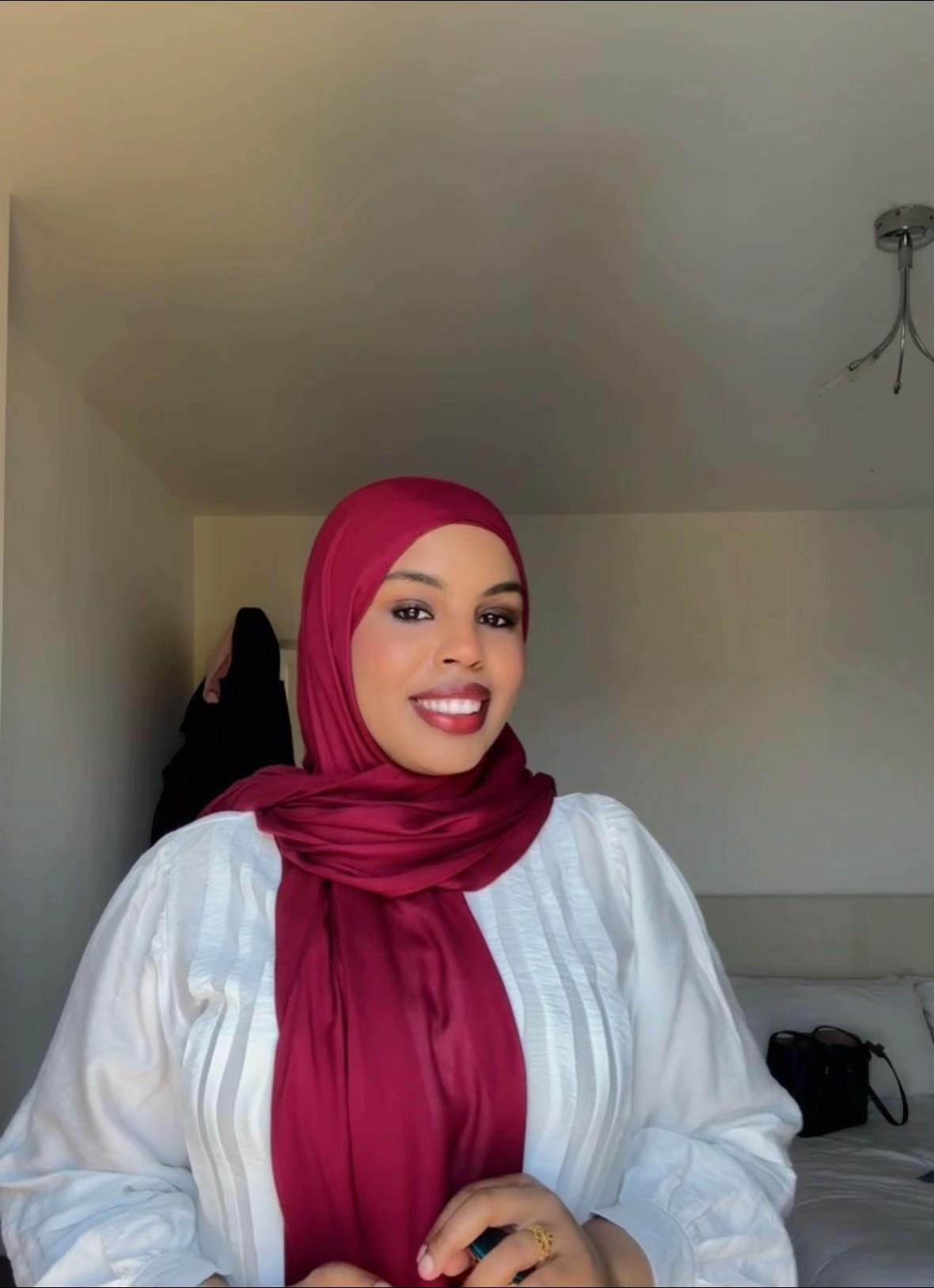 @Aisha🧸