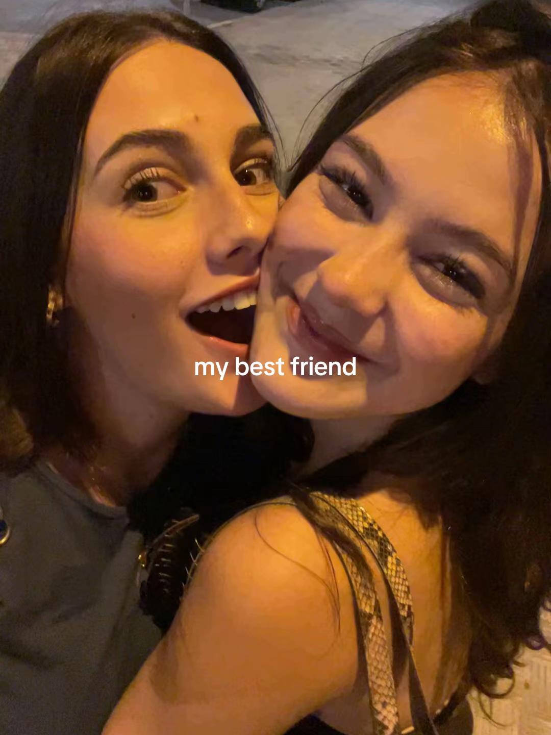 @elena⁷