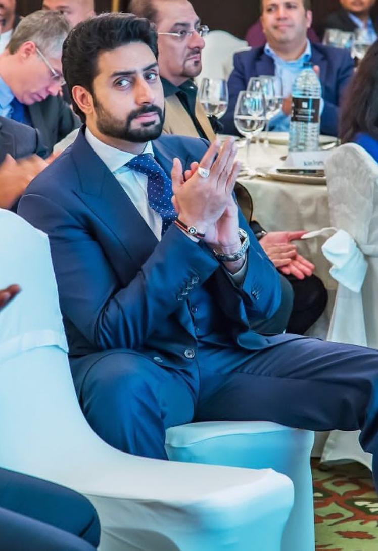 @Abhishek Bachchan Fans
