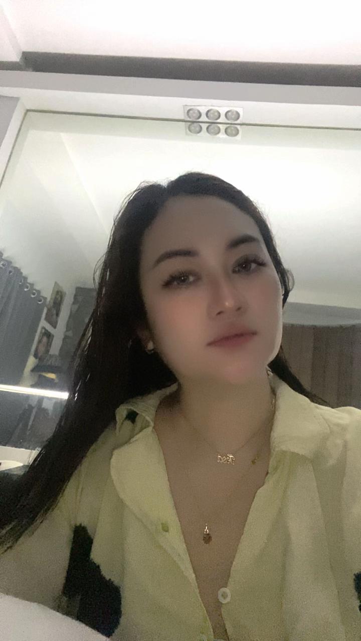 @𝐋𝐲𝐯🪻