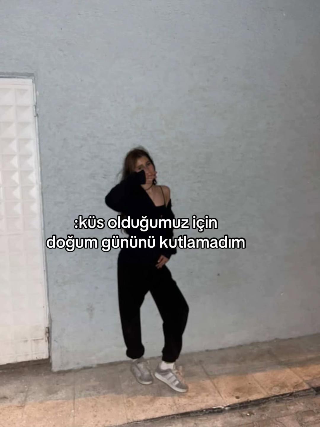 @Afra9️⃣