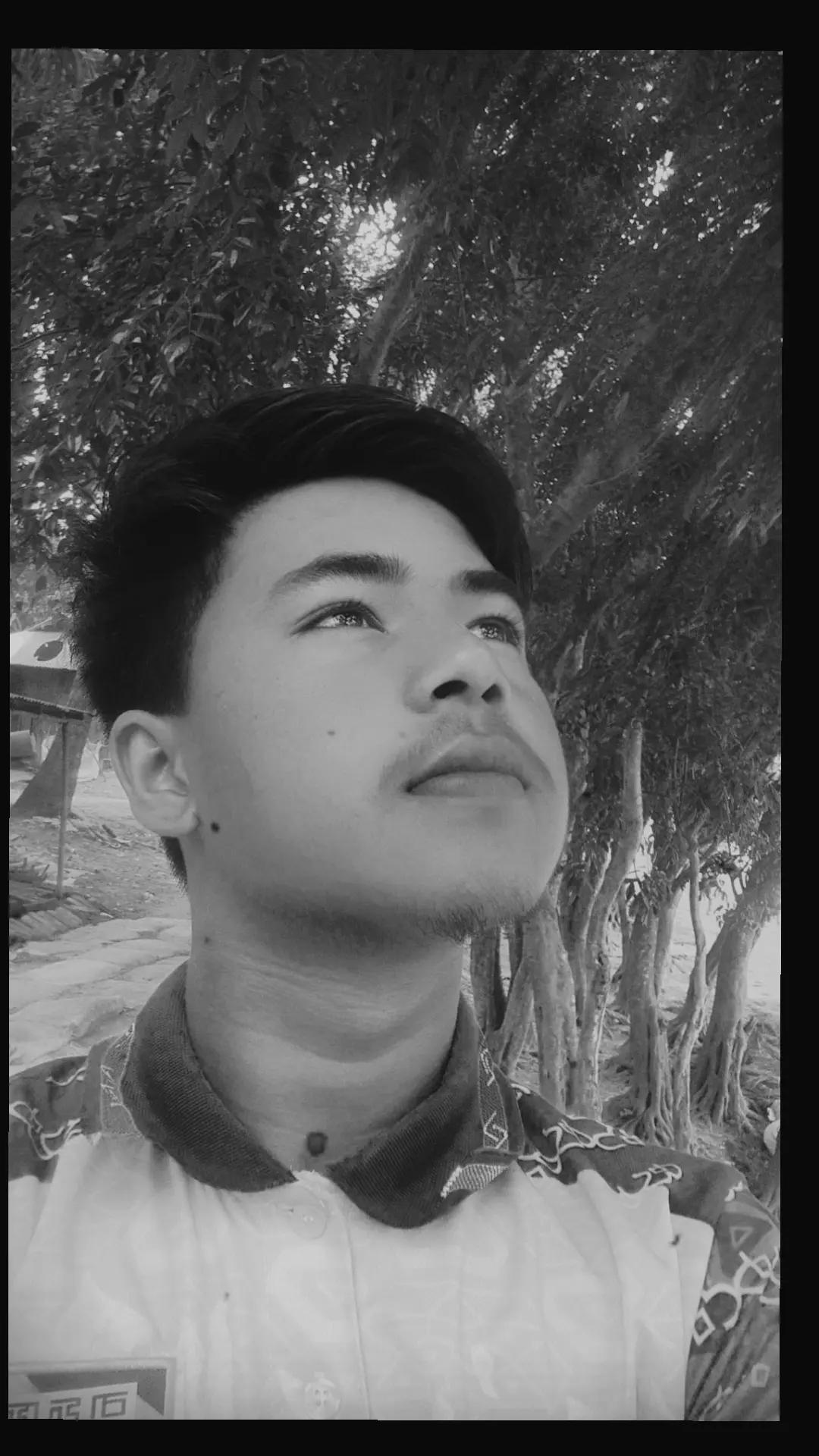 @ব্যর্থ কবি..!!👑