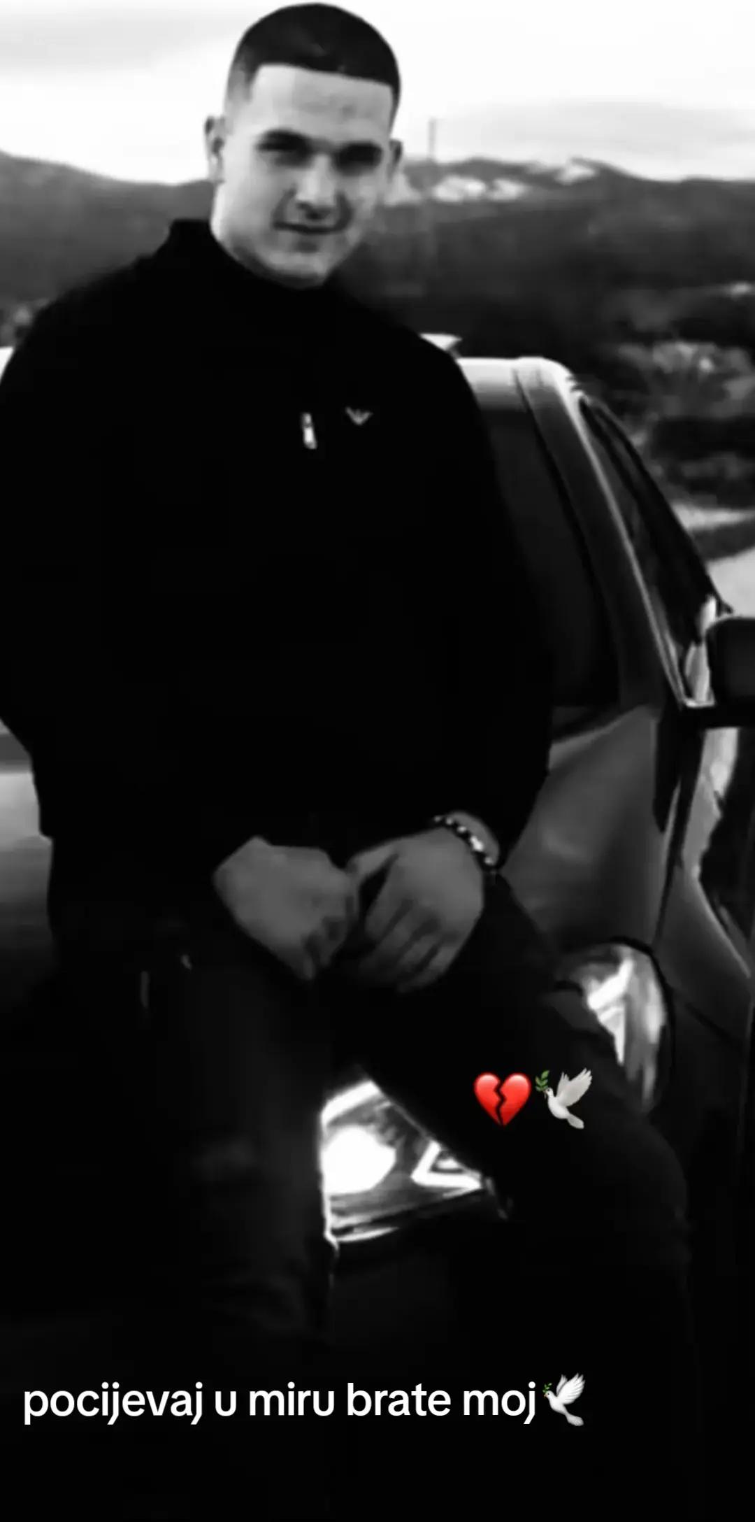 @4kprodbyarmandb3