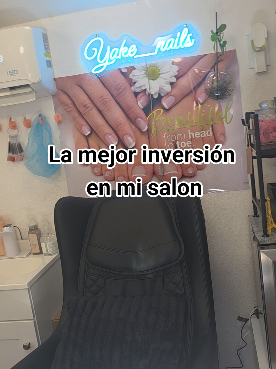 @Yake_BeautyNails