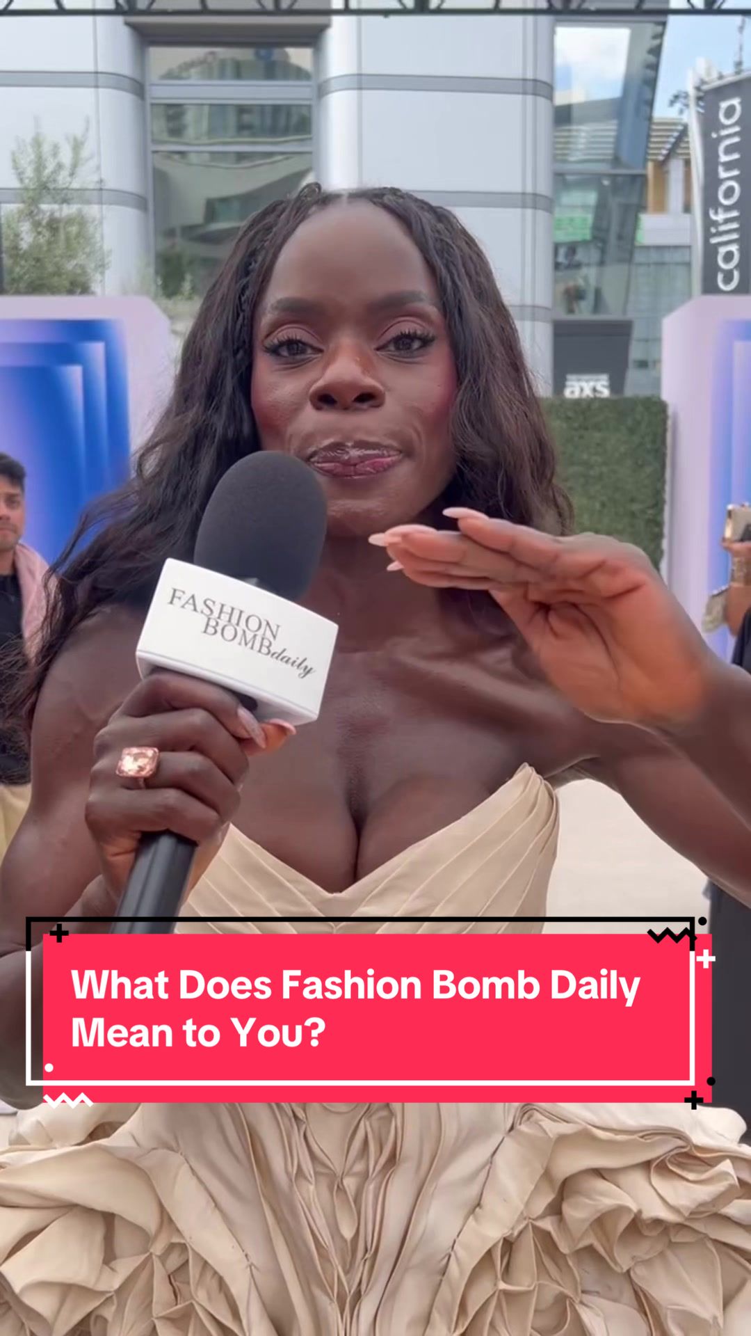 @Fashion Bomb Daily