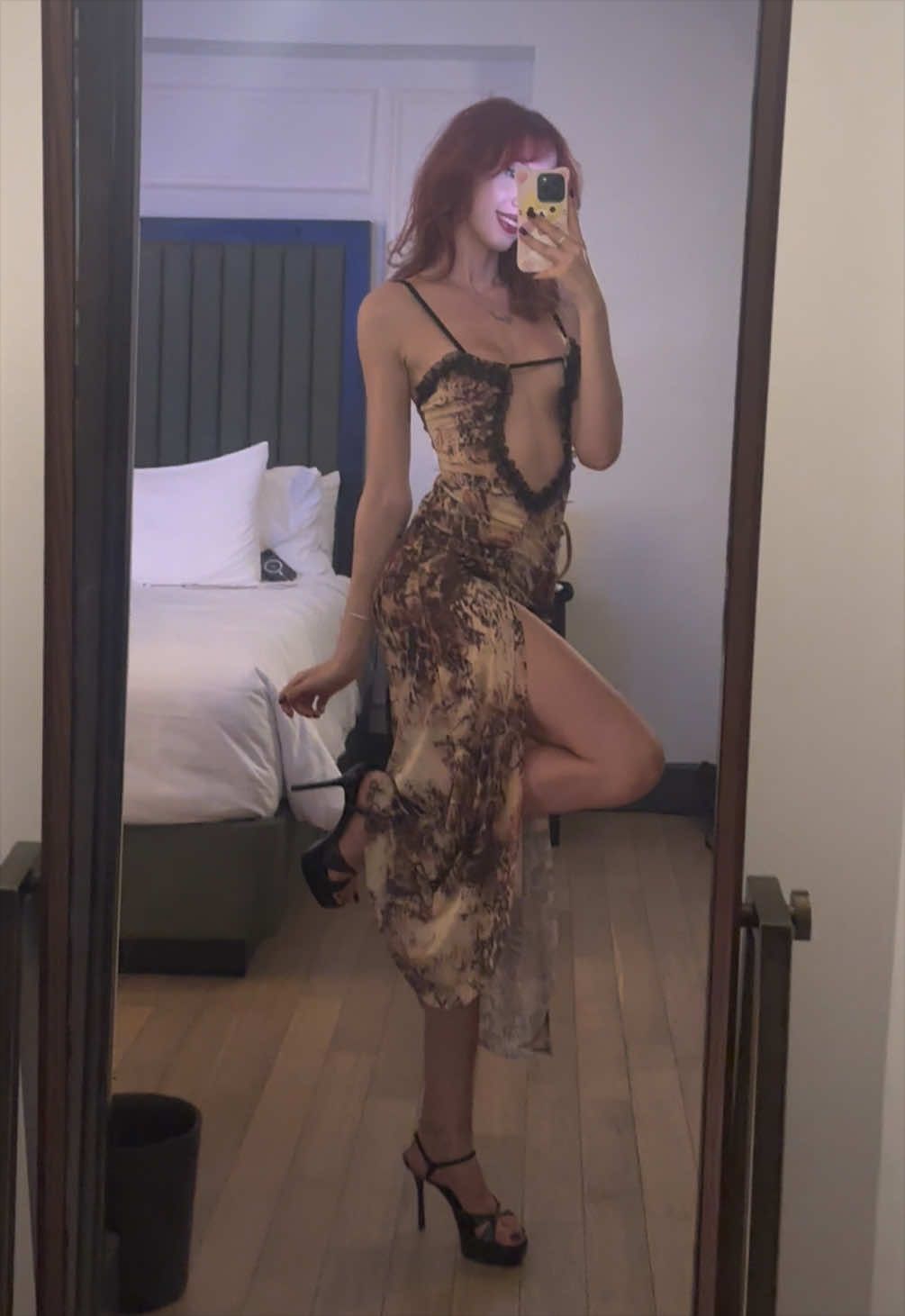 @Goddess Luna โก
