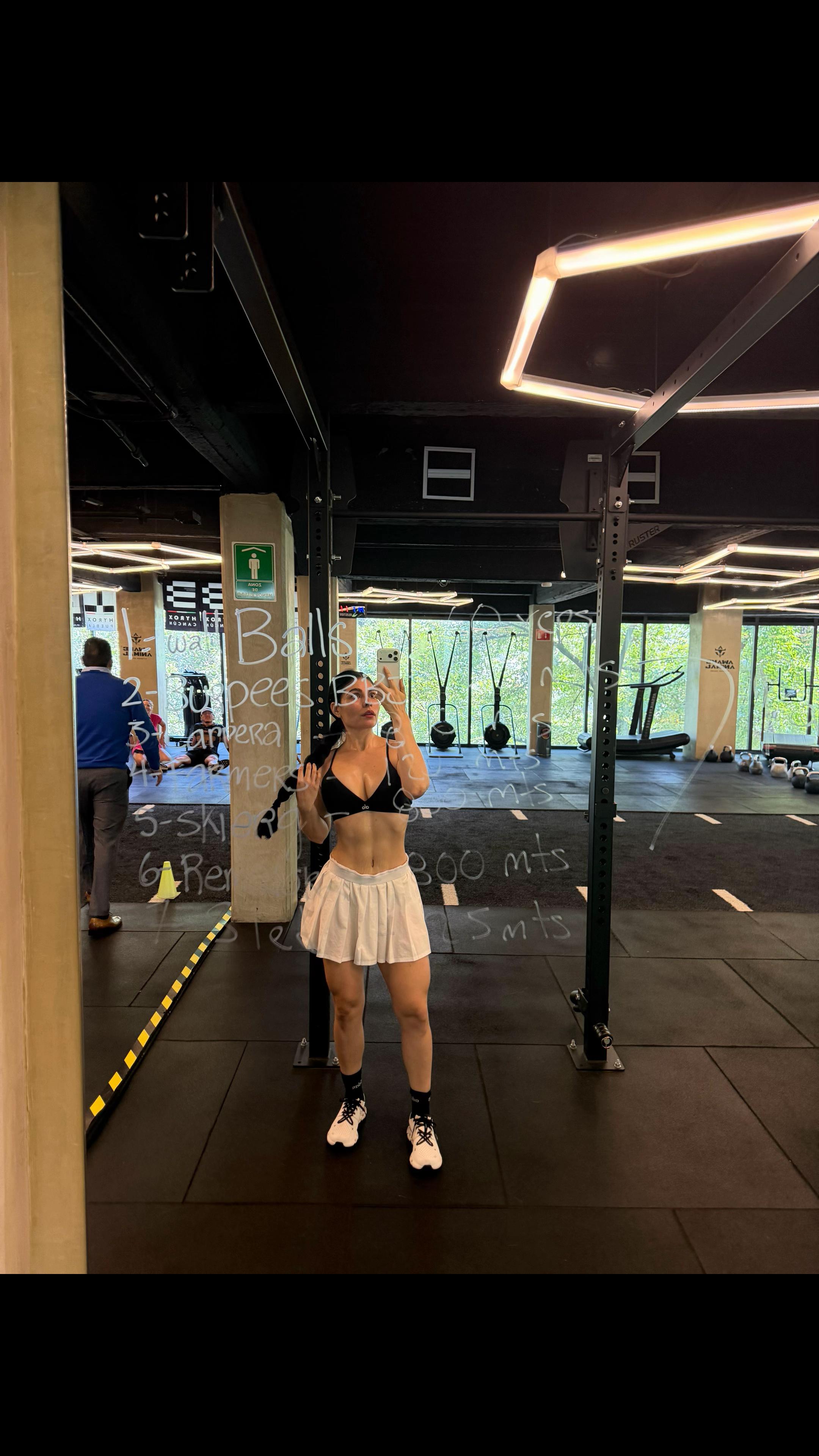 @Ana Diaz Bobadilla
