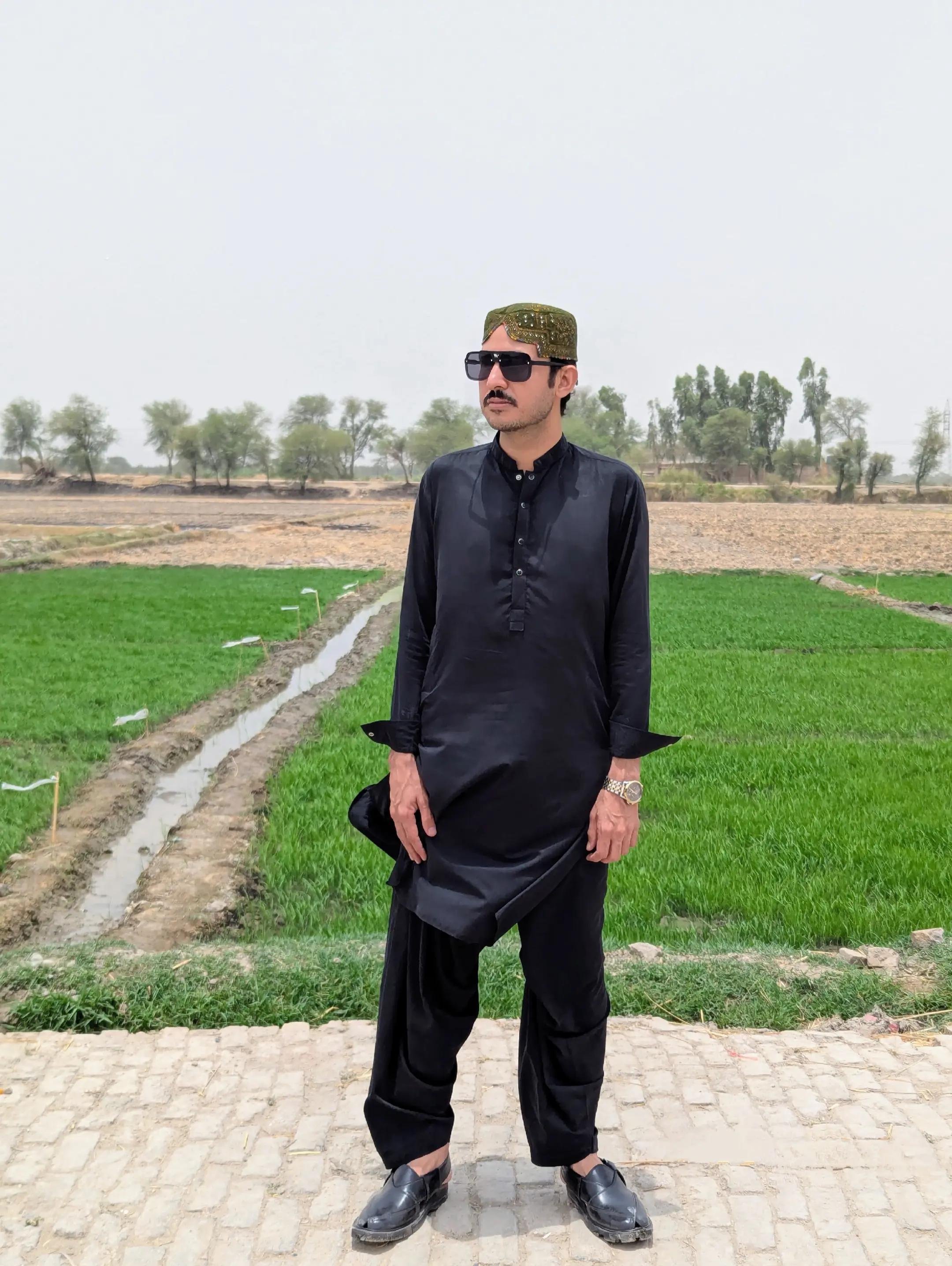 @TANVEER MALIK 🌿