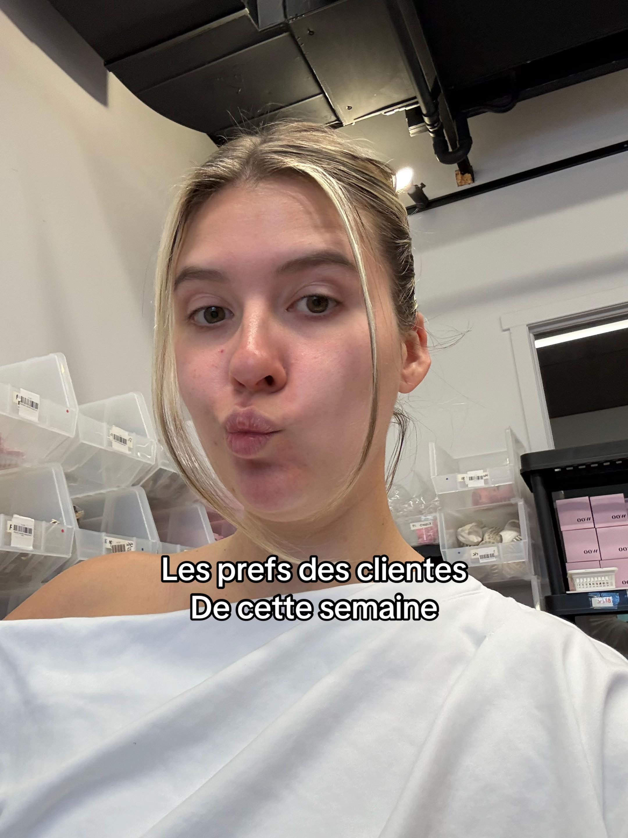 @Joanie de Pixie Woo