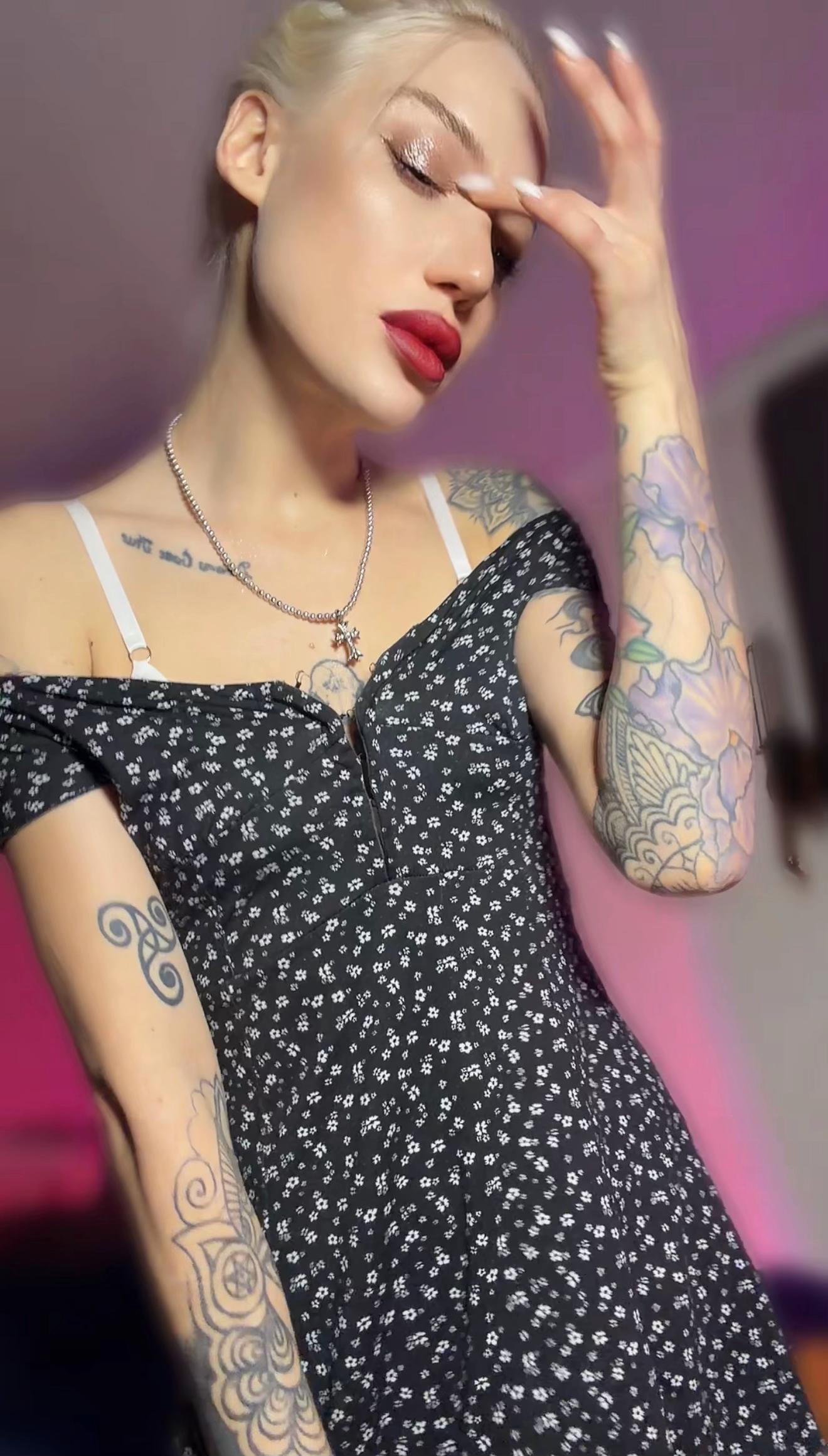 @Alina666Misstress