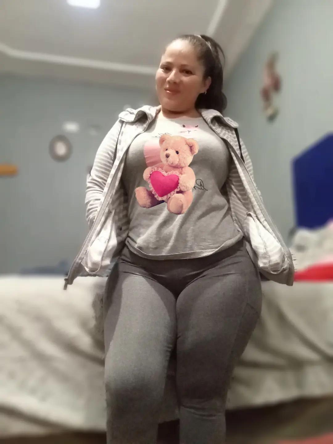 @Elizabeth_Alvarez