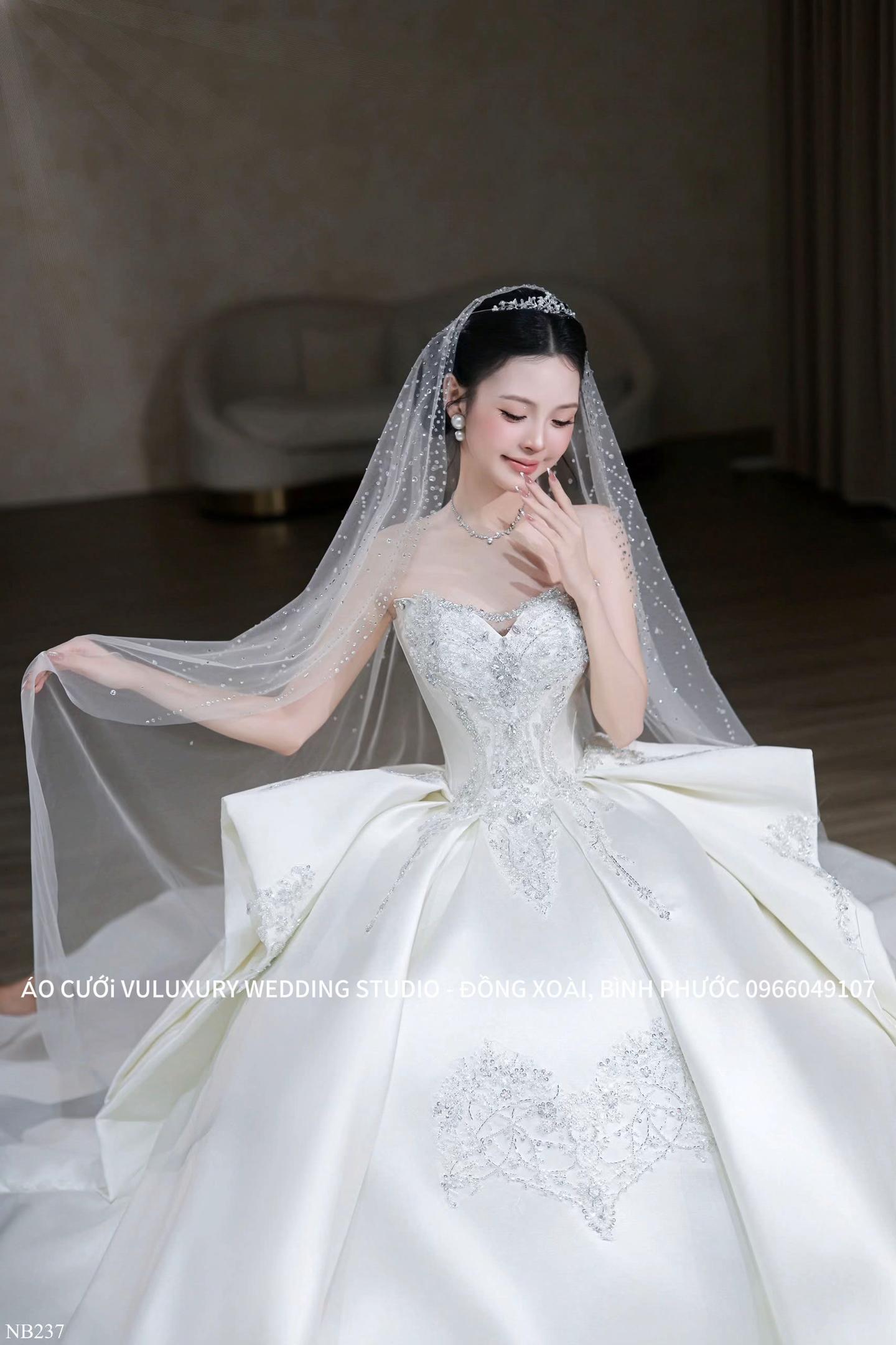 @VULUXURY (ÁO CƯỚI BÌNH PHƯỚC)