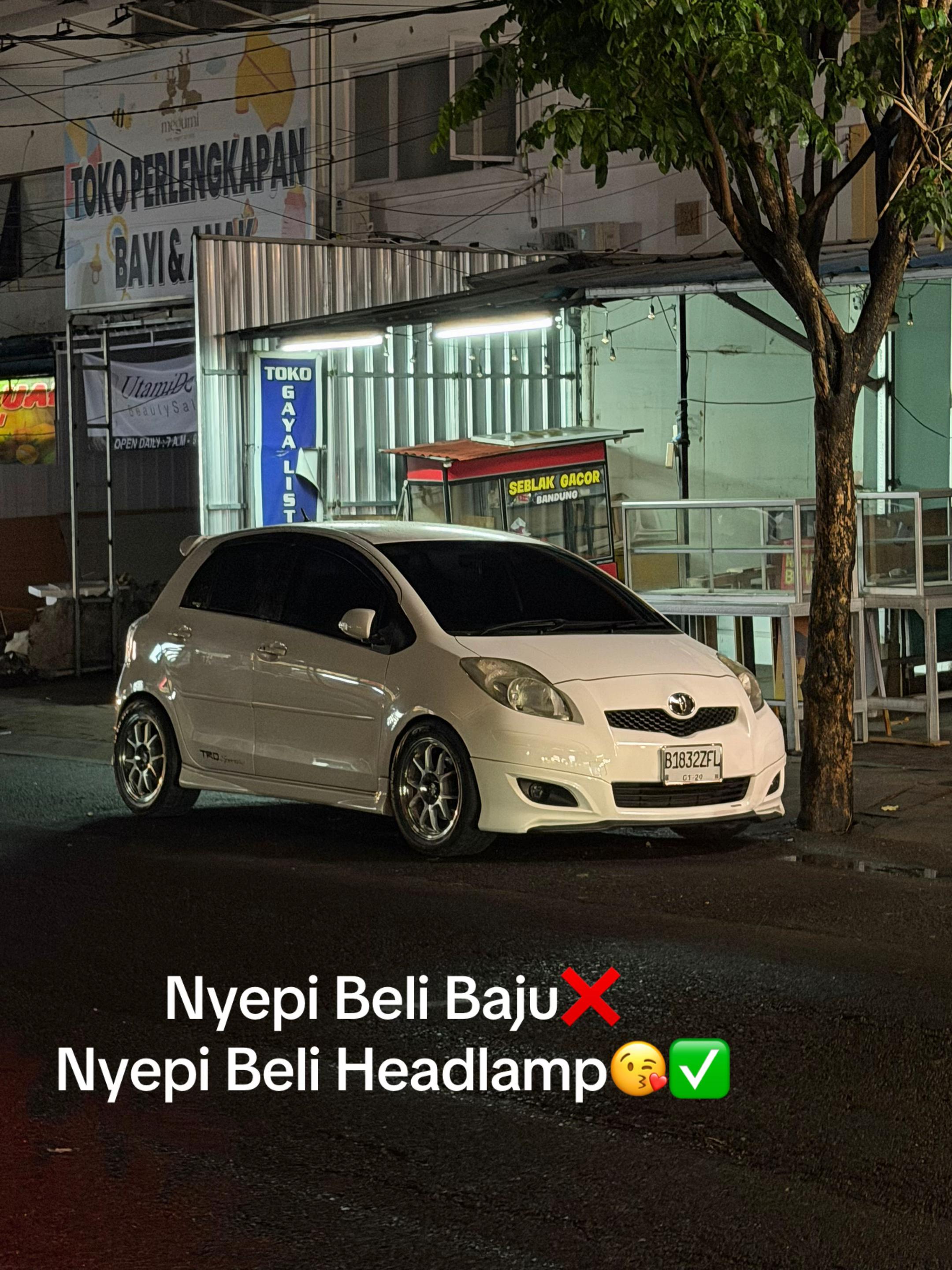 @yak.