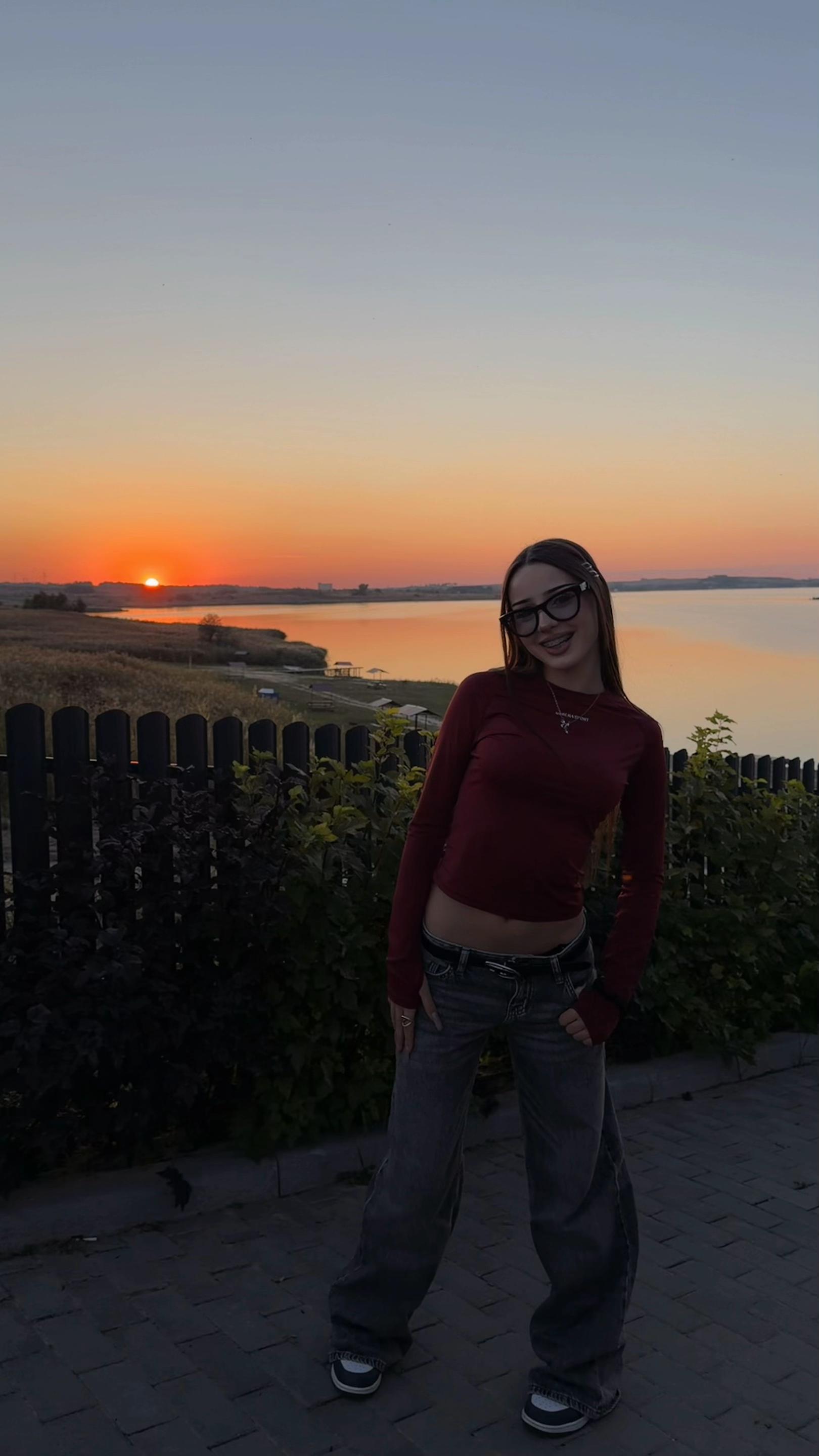 @alyonka ྀི